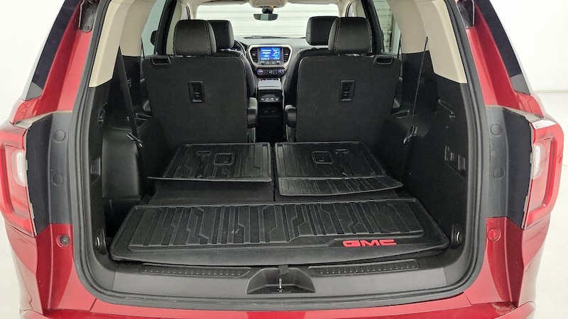 2022 GMC Acadia Denali 23