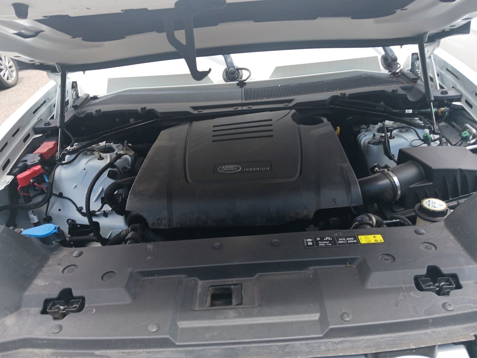 Thumbnail: 2020 Land Rover Defender - 12