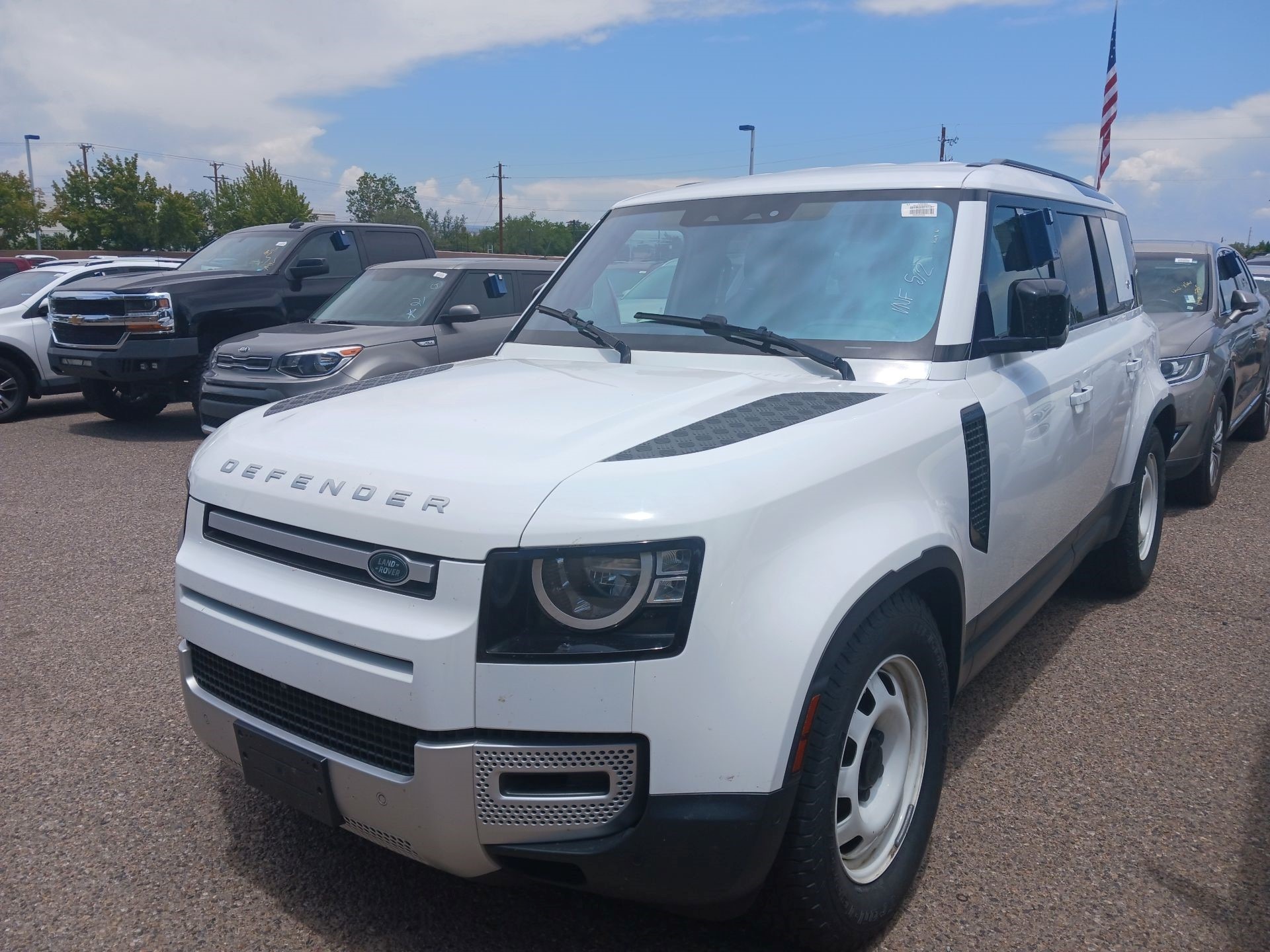 Thumbnail: 2020 Land Rover Defender - 2