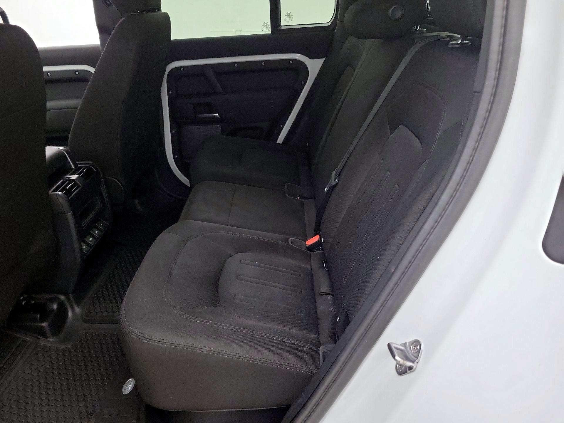 Thumbnail: 2020 Land Rover Defender - 19