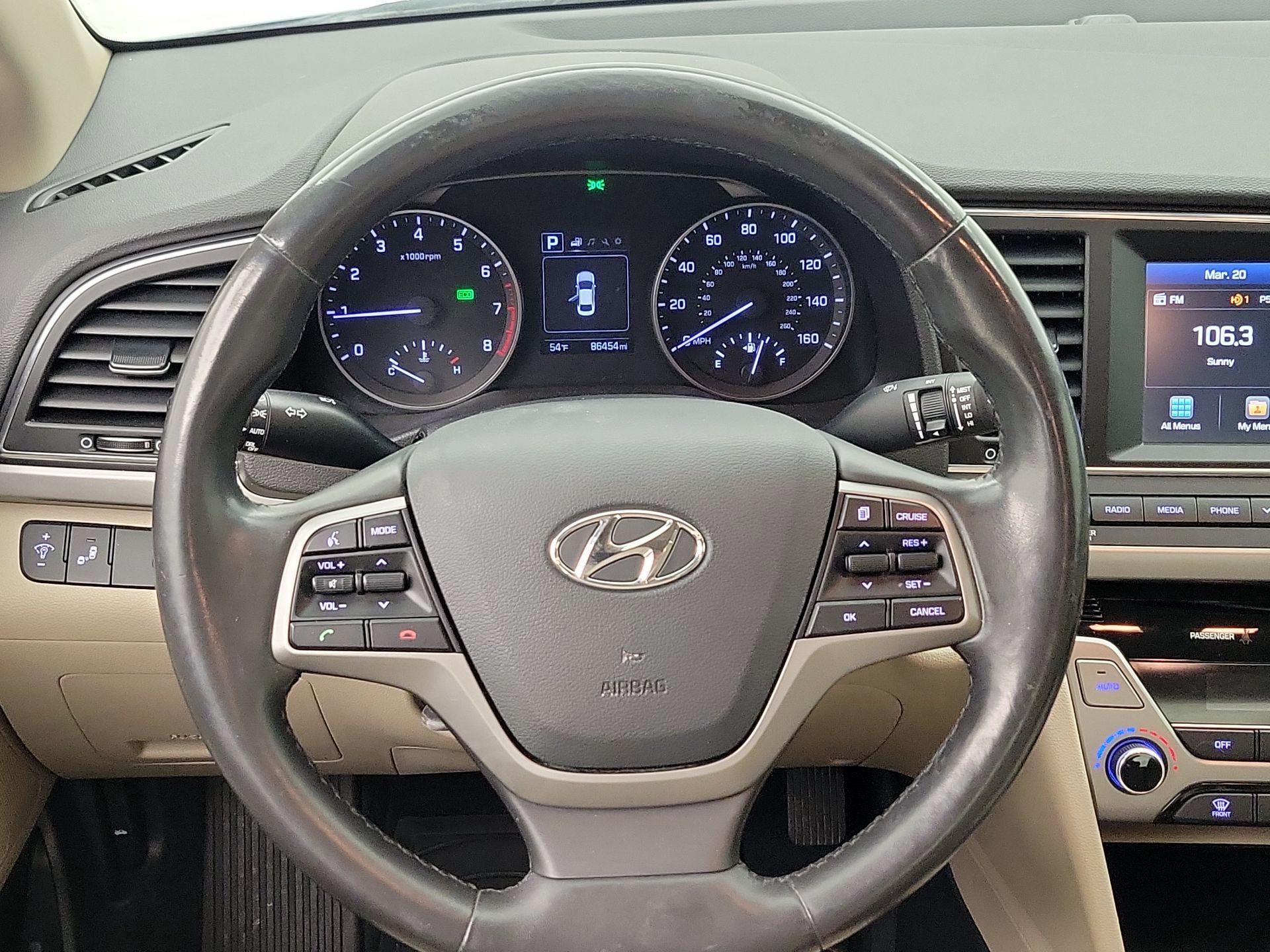Thumbnail: 2017 Hyundai Elantra - 10