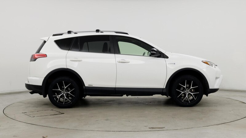 2017 Toyota RAV4 SE 7