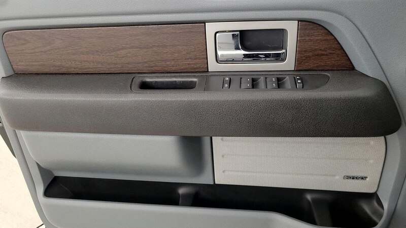 2013 Ford F-150 Lariat 12