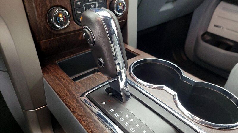 2013 Ford F-150 Lariat 18