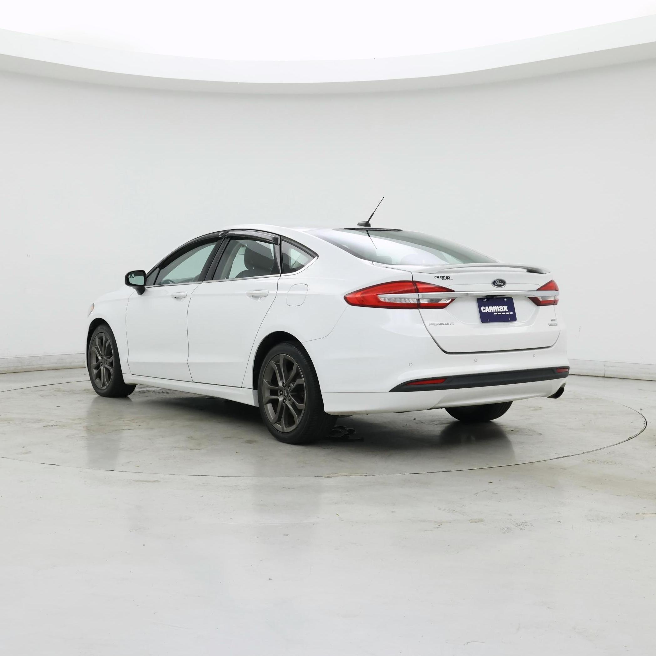 Thumbnail: 2017 Ford Fusion - 2