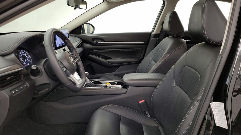 2023 Nissan Altima SL 11