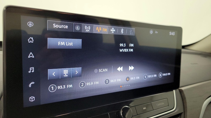 2023 Nissan Altima SL 16
