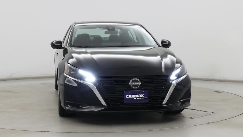 2023 Nissan Altima SL 5