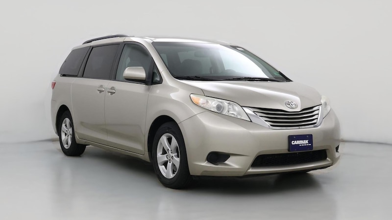 2015 Toyota Sienna LE Hero Image