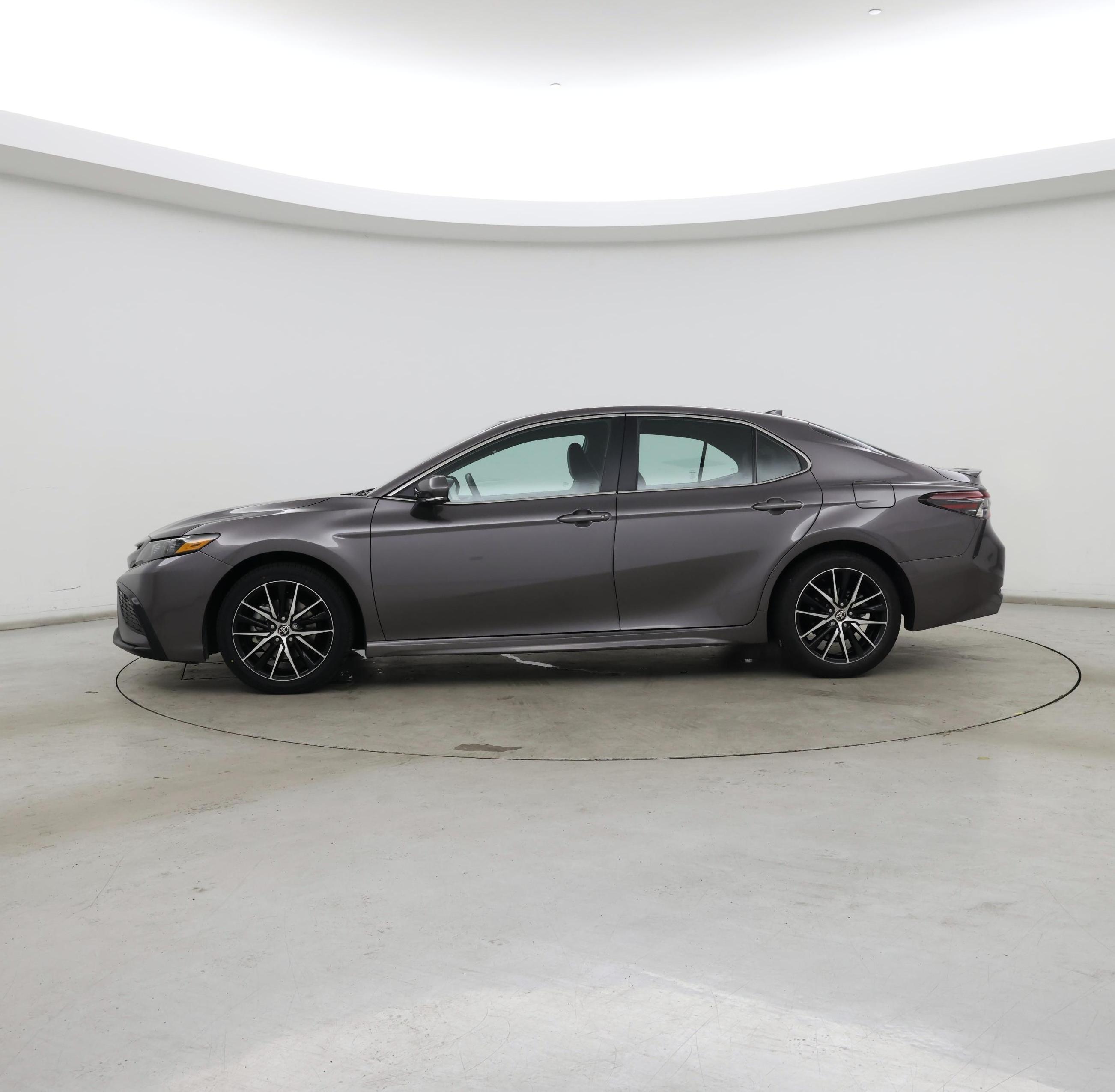 Thumbnail: 2023 Toyota Camry - 3