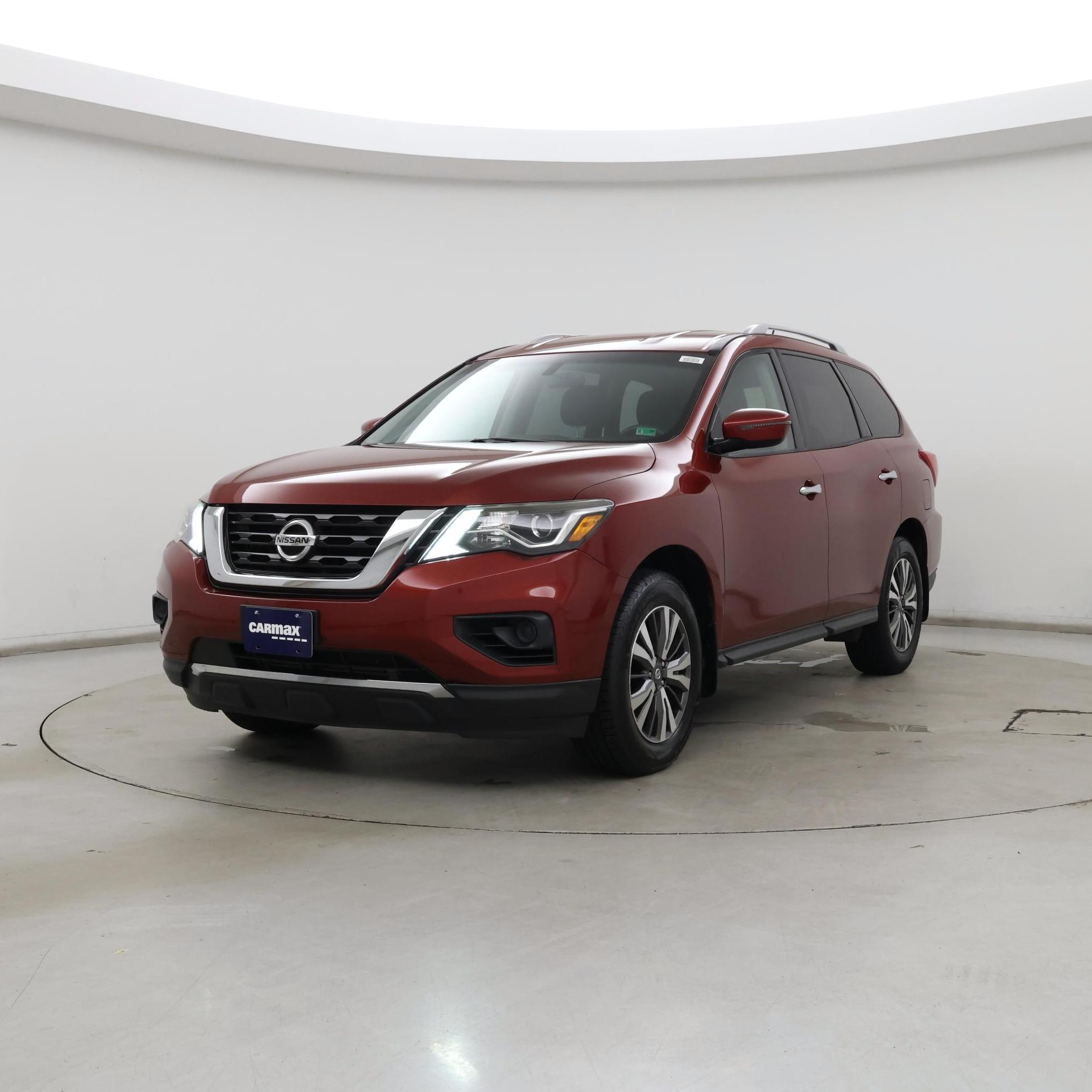 Thumbnail: 2017 Nissan Pathfinder - 4