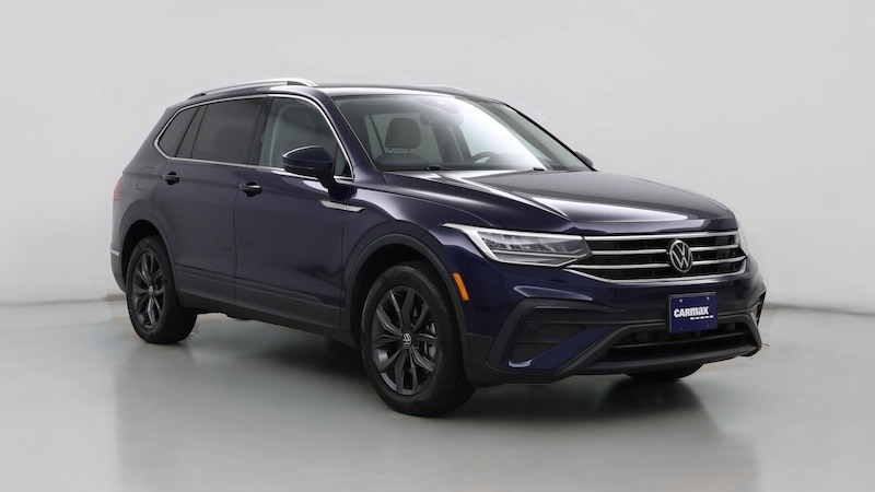 2022 Volkswagen Tiguan SE Hero Image
