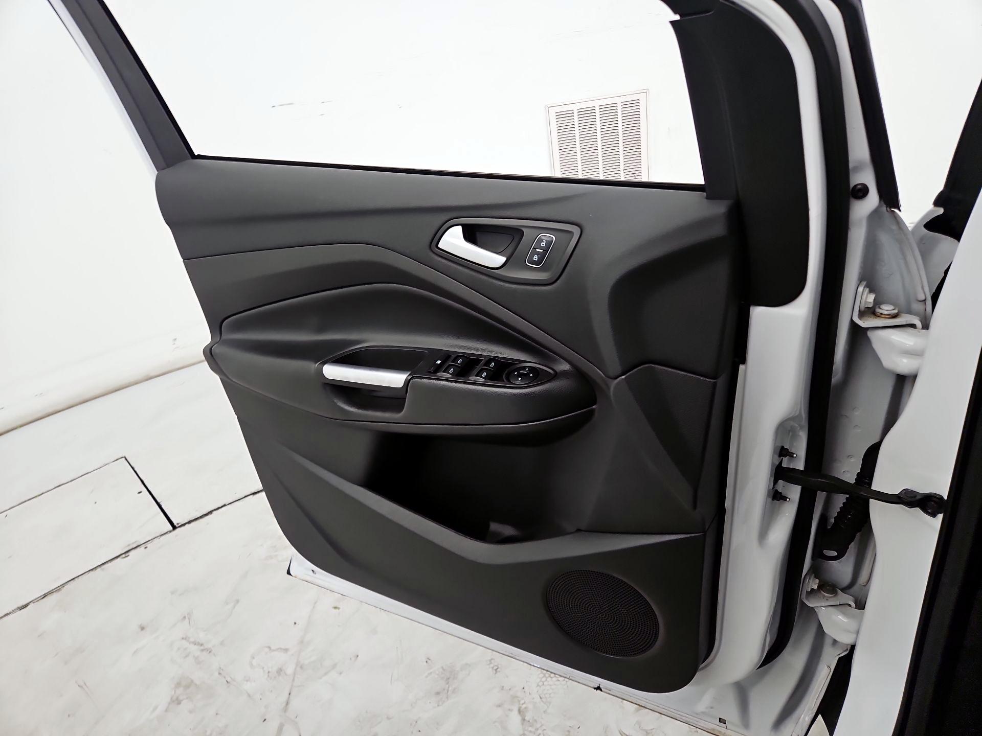 Thumbnail: 2018 Ford Escape - 12