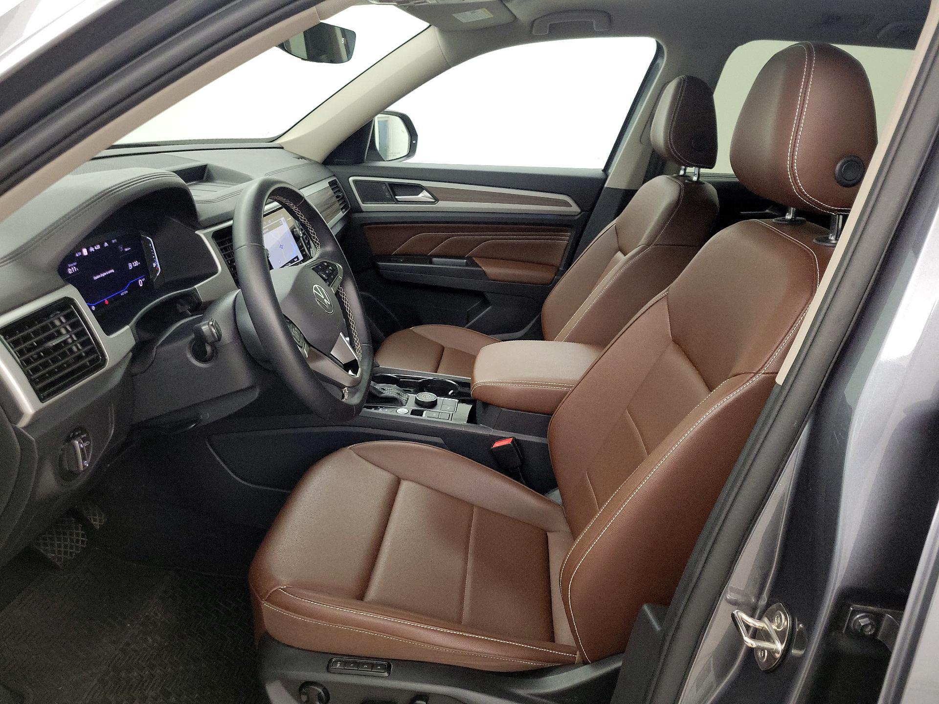 Thumbnail: 2021 Volkswagen Atlas - 11