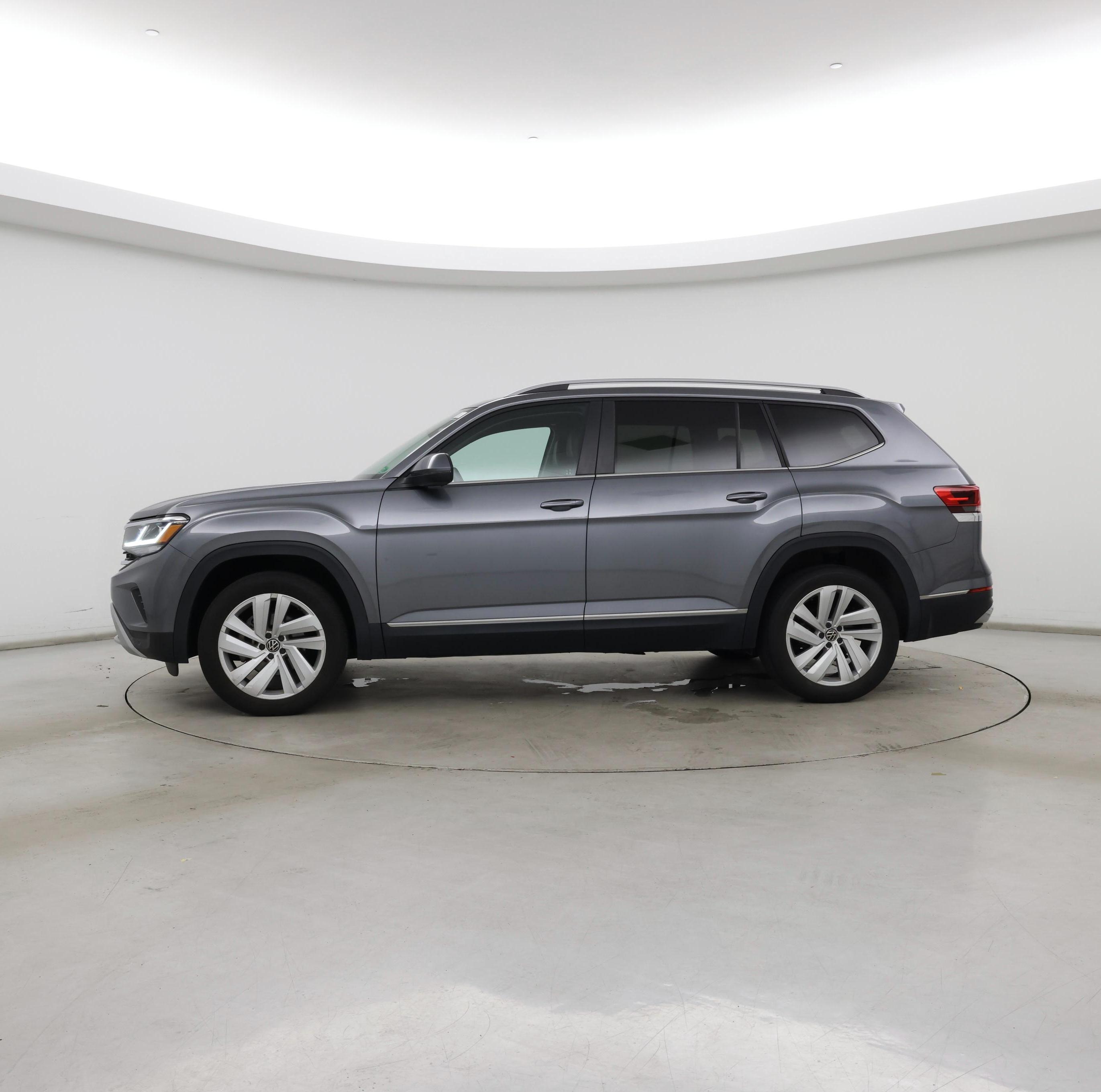 Thumbnail: 2021 Volkswagen Atlas - 3