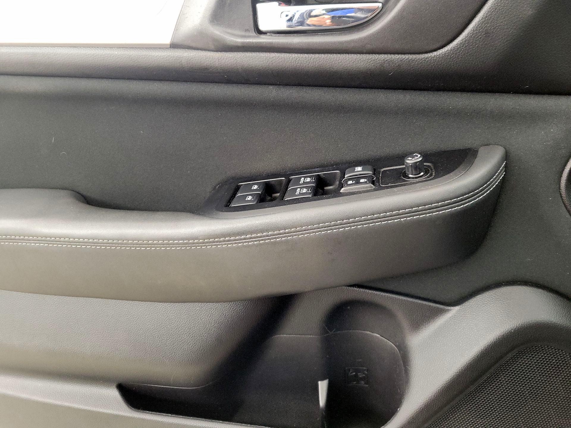 Thumbnail: 2017 Subaru Legacy - 12