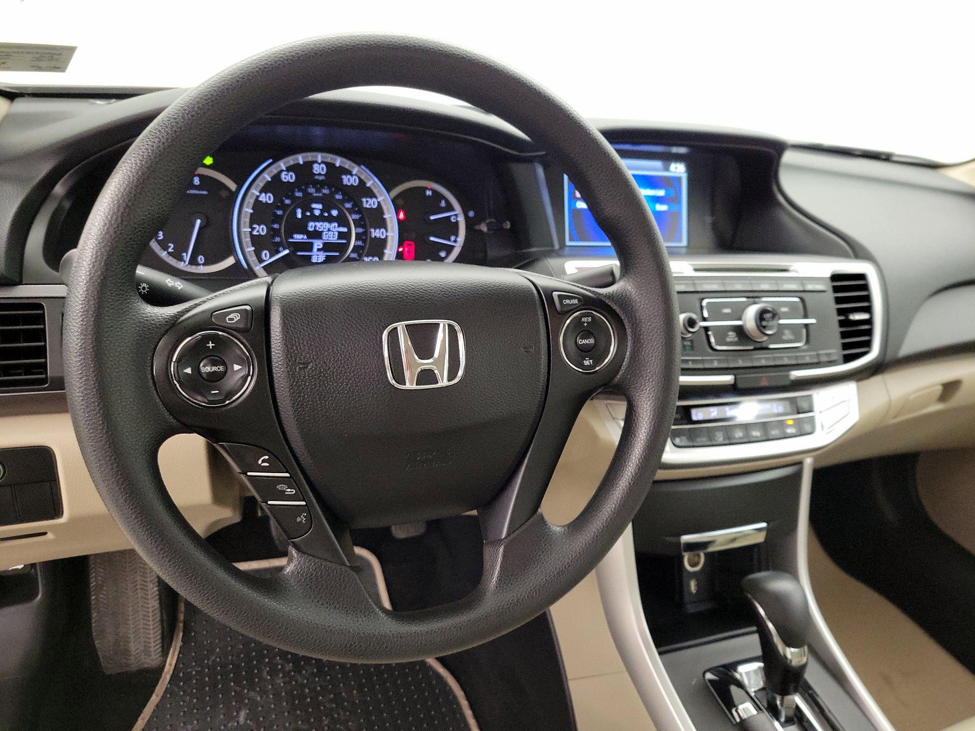 Thumbnail: 2015 Honda Accord - 10