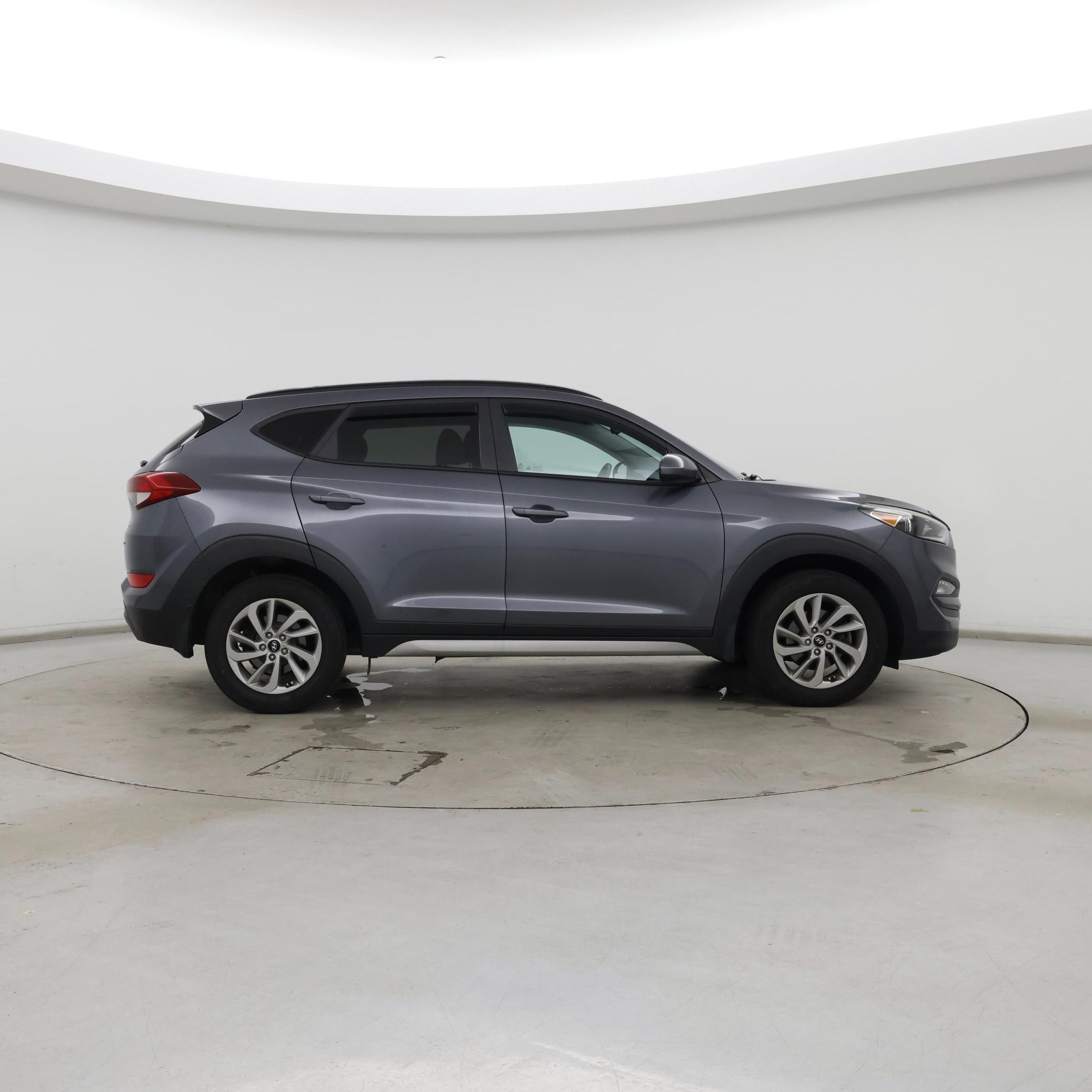 Thumbnail: 2017 Hyundai Tucson - 7