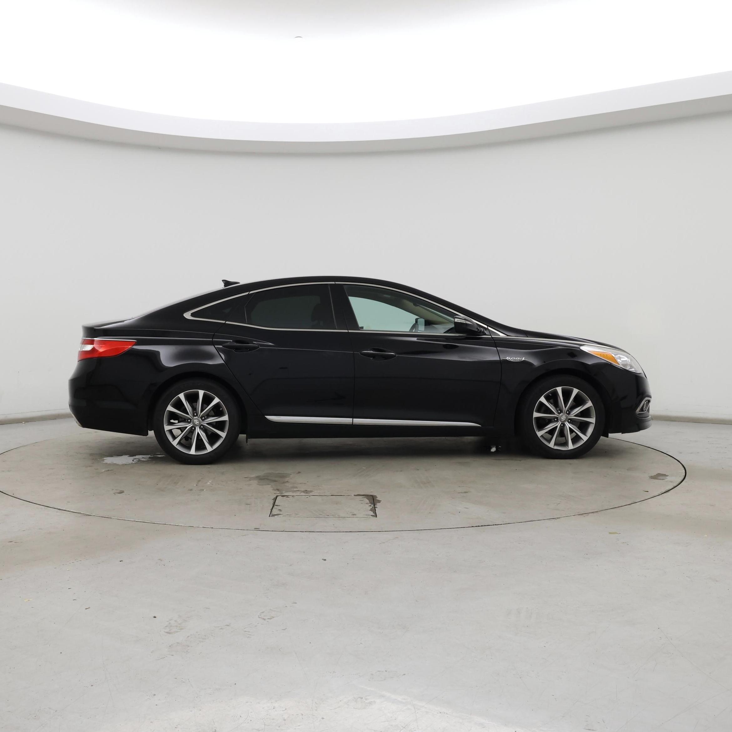 Thumbnail: 2016 Hyundai Azera - 7