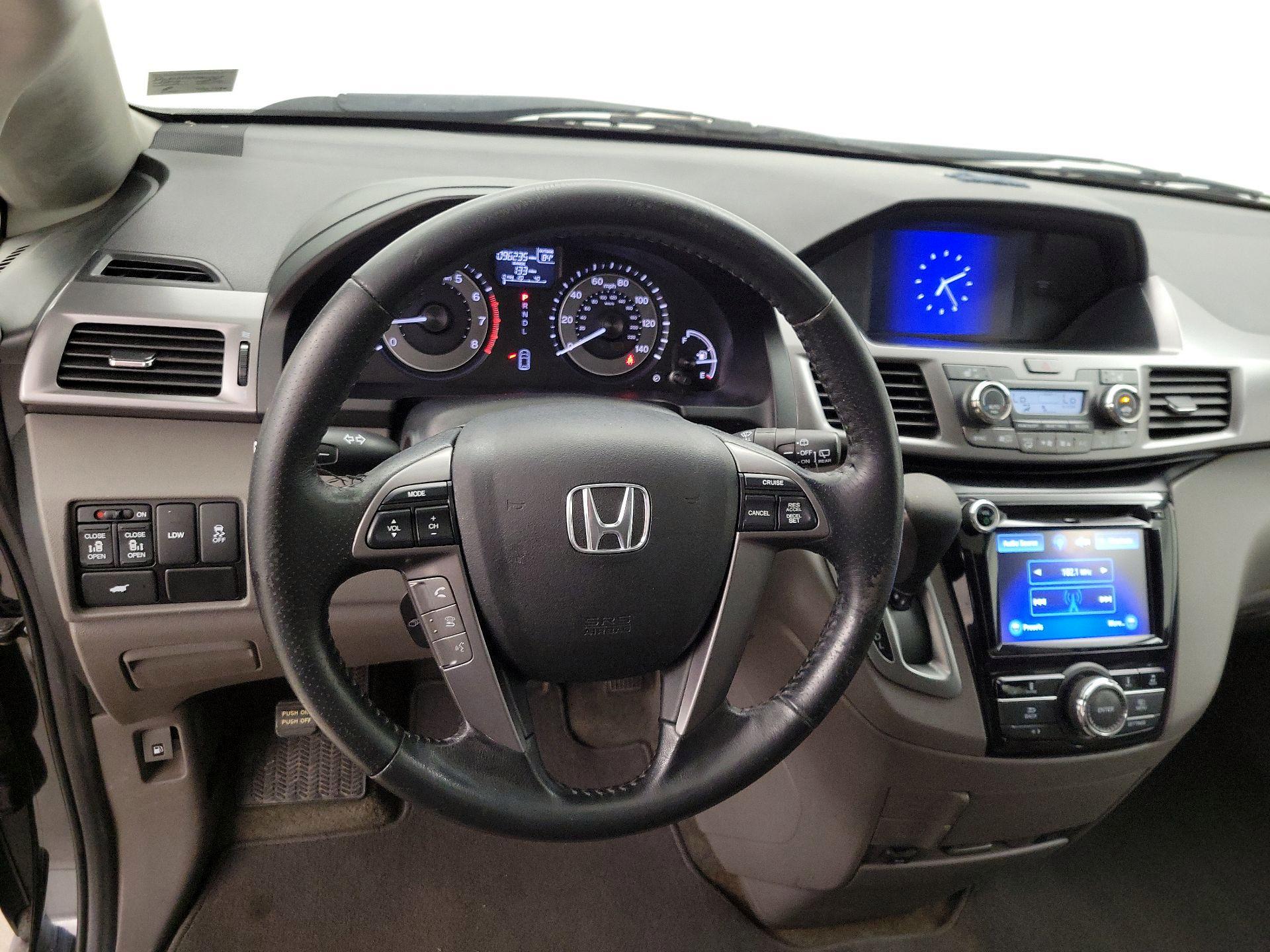 Thumbnail: 2014 Honda Odyssey - 10