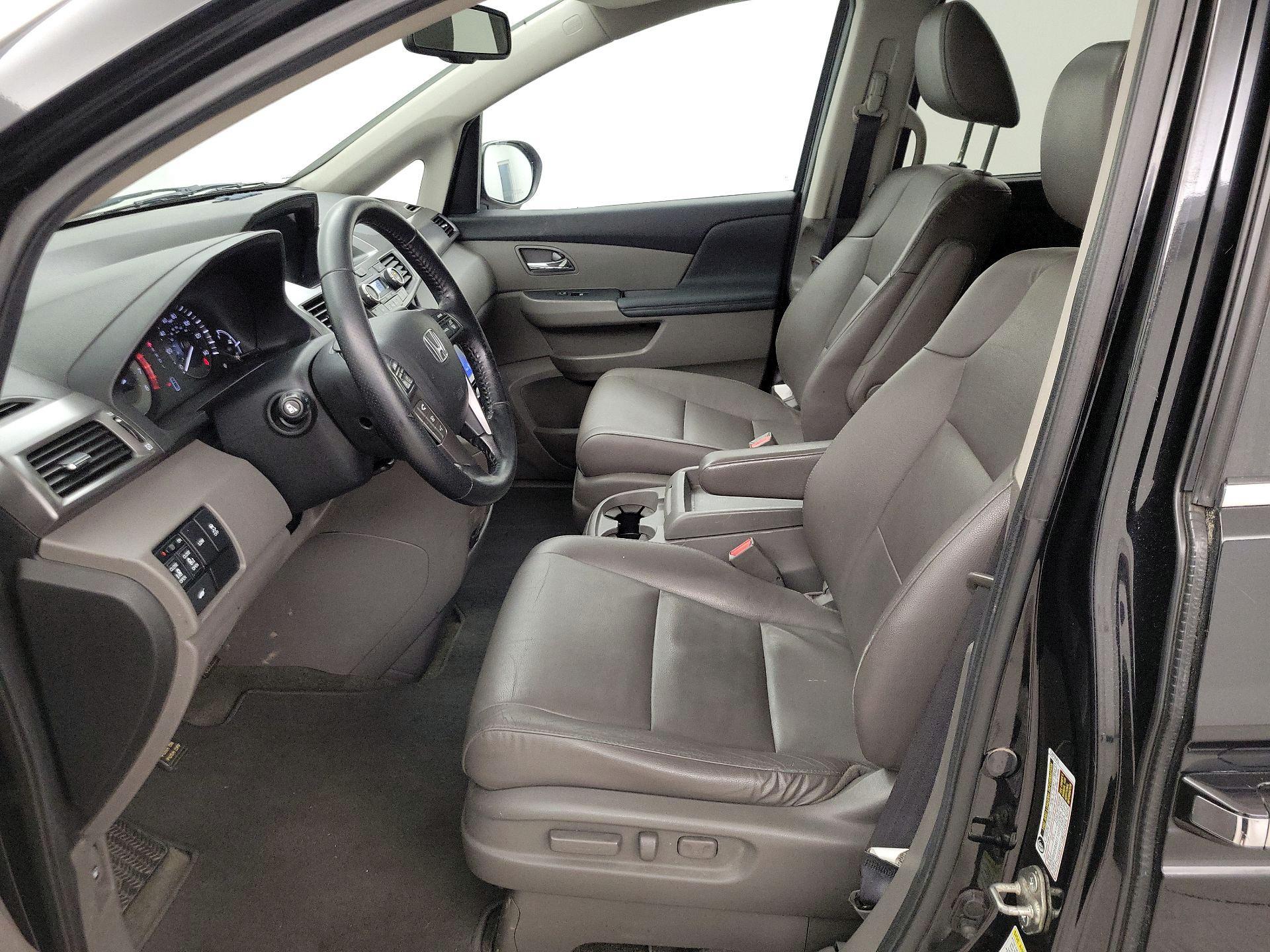 Thumbnail: 2014 Honda Odyssey - 11