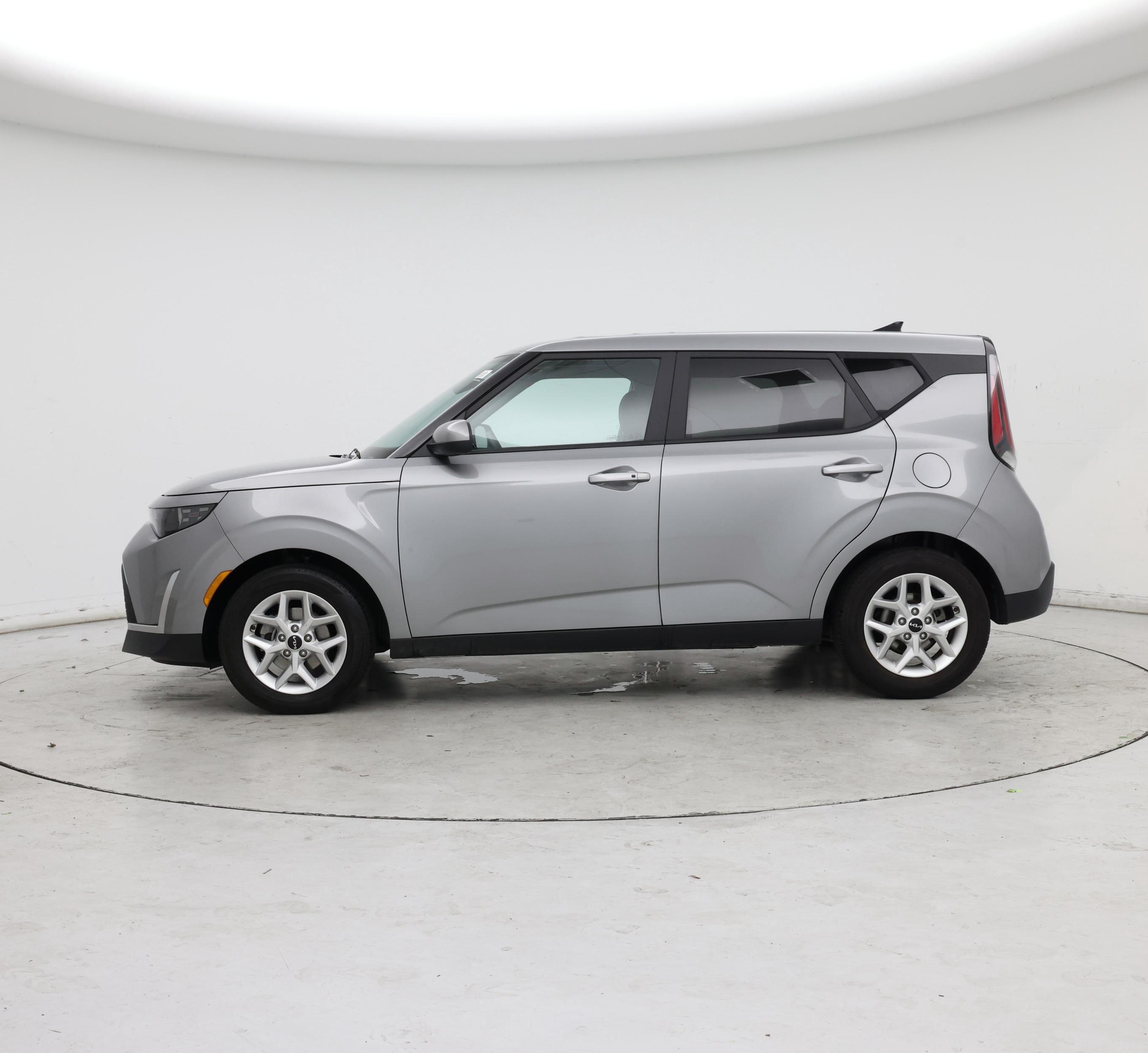 Thumbnail: 2023 Kia Soul - 3