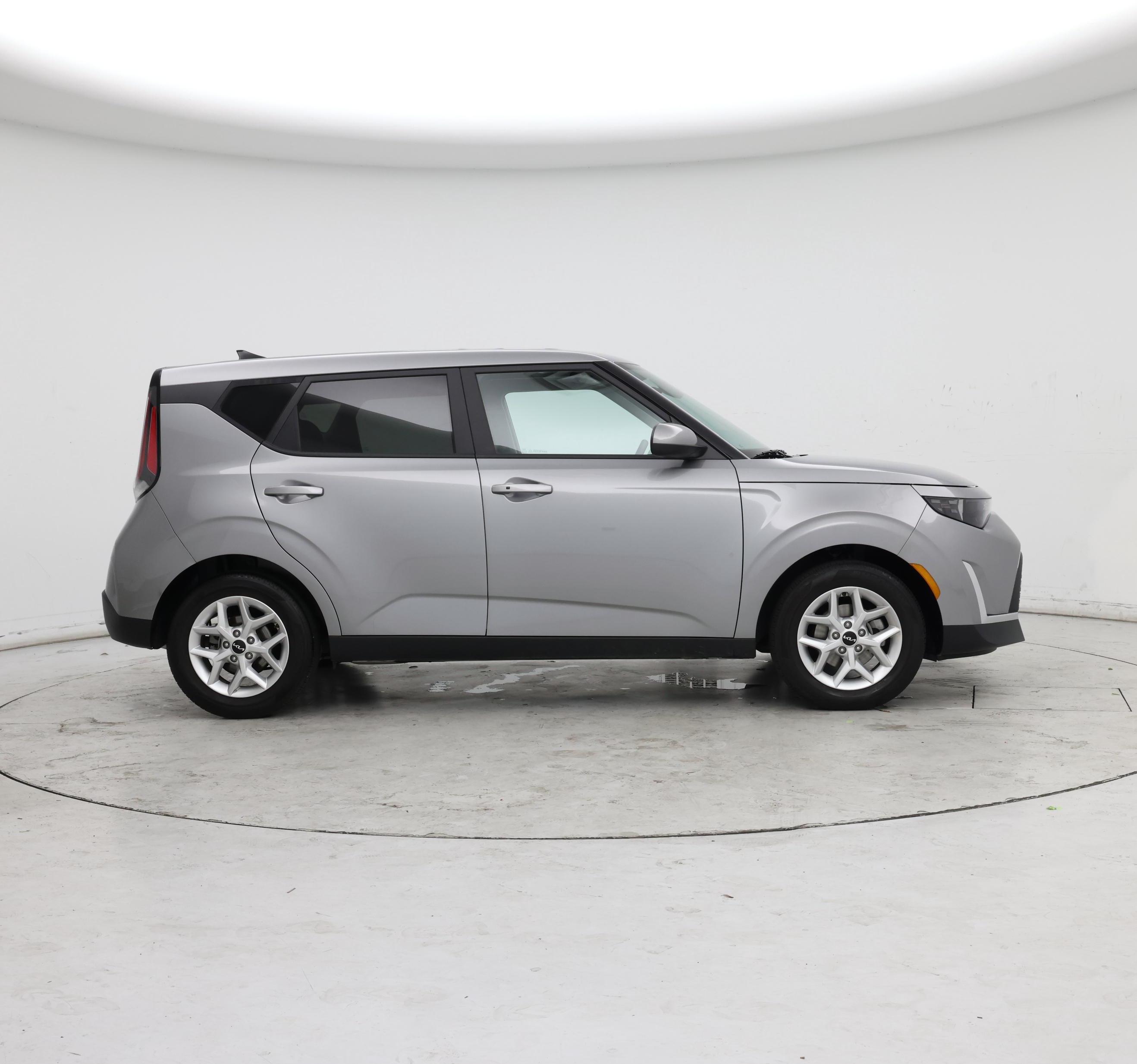 Thumbnail: 2023 Kia Soul - 7