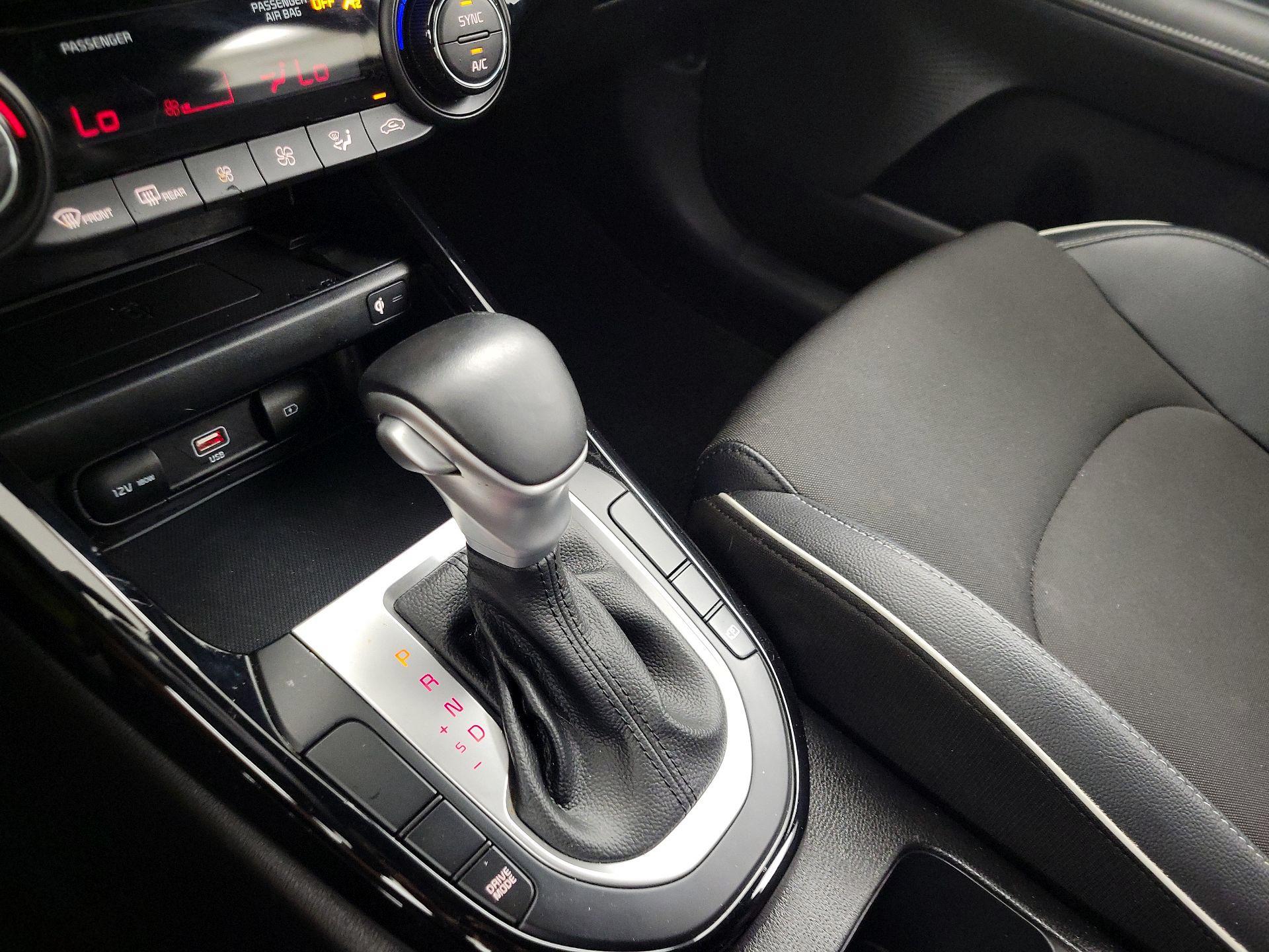 Thumbnail: 2023 Kia Forte - 18