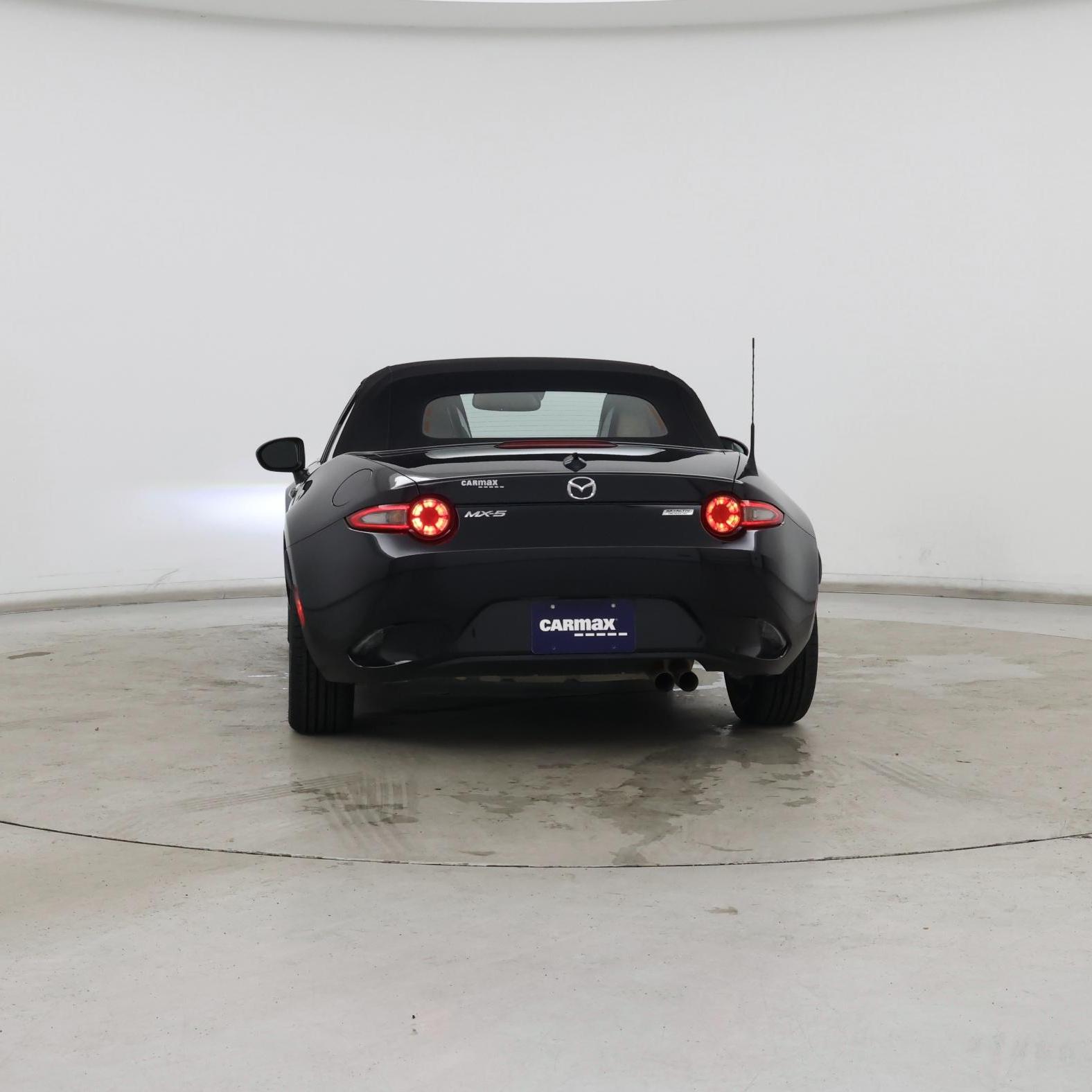Thumbnail: 2016 Mazda MX-5 Miata - 6