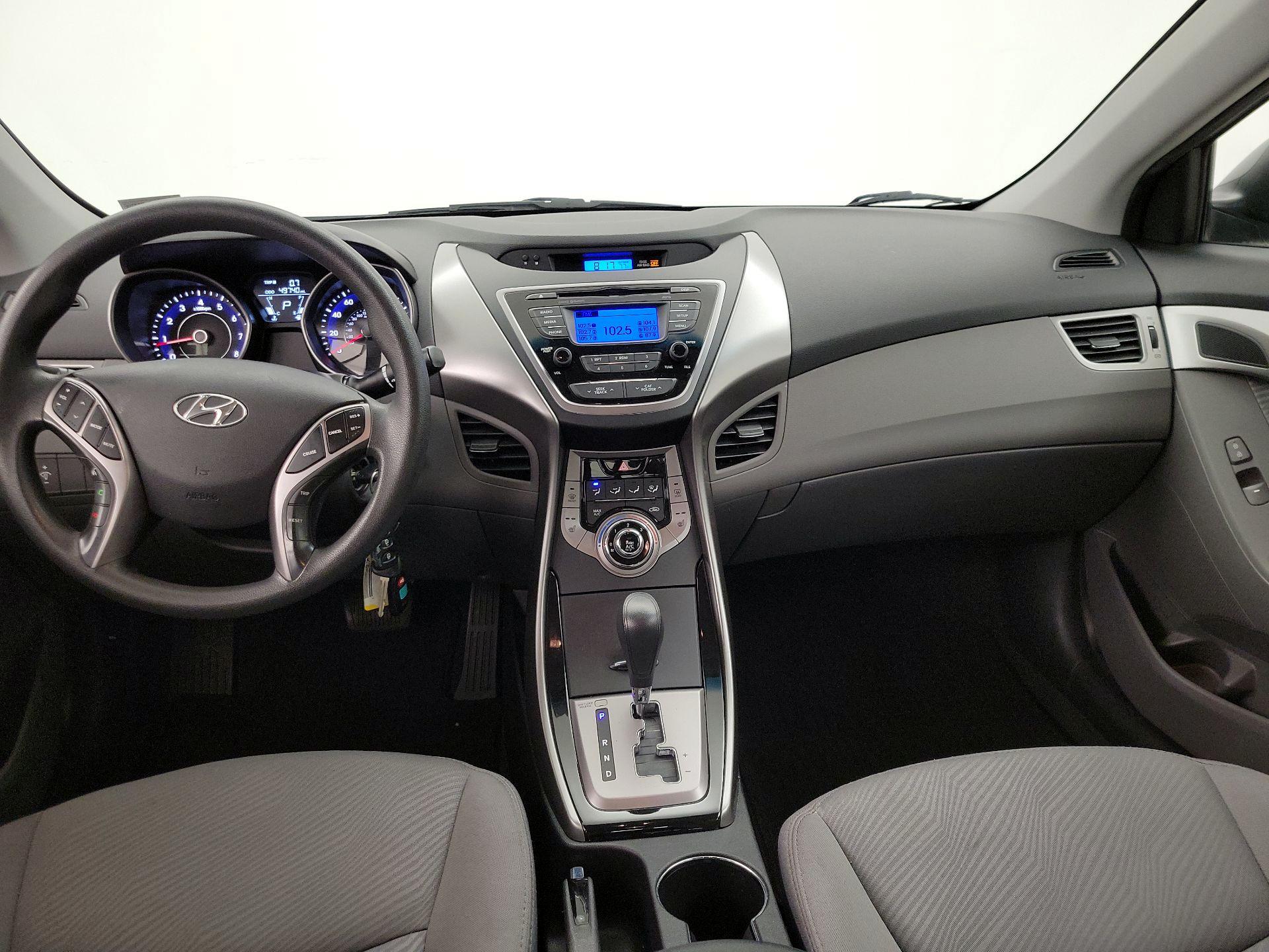 Thumbnail: 2013 Hyundai Elantra - 9
