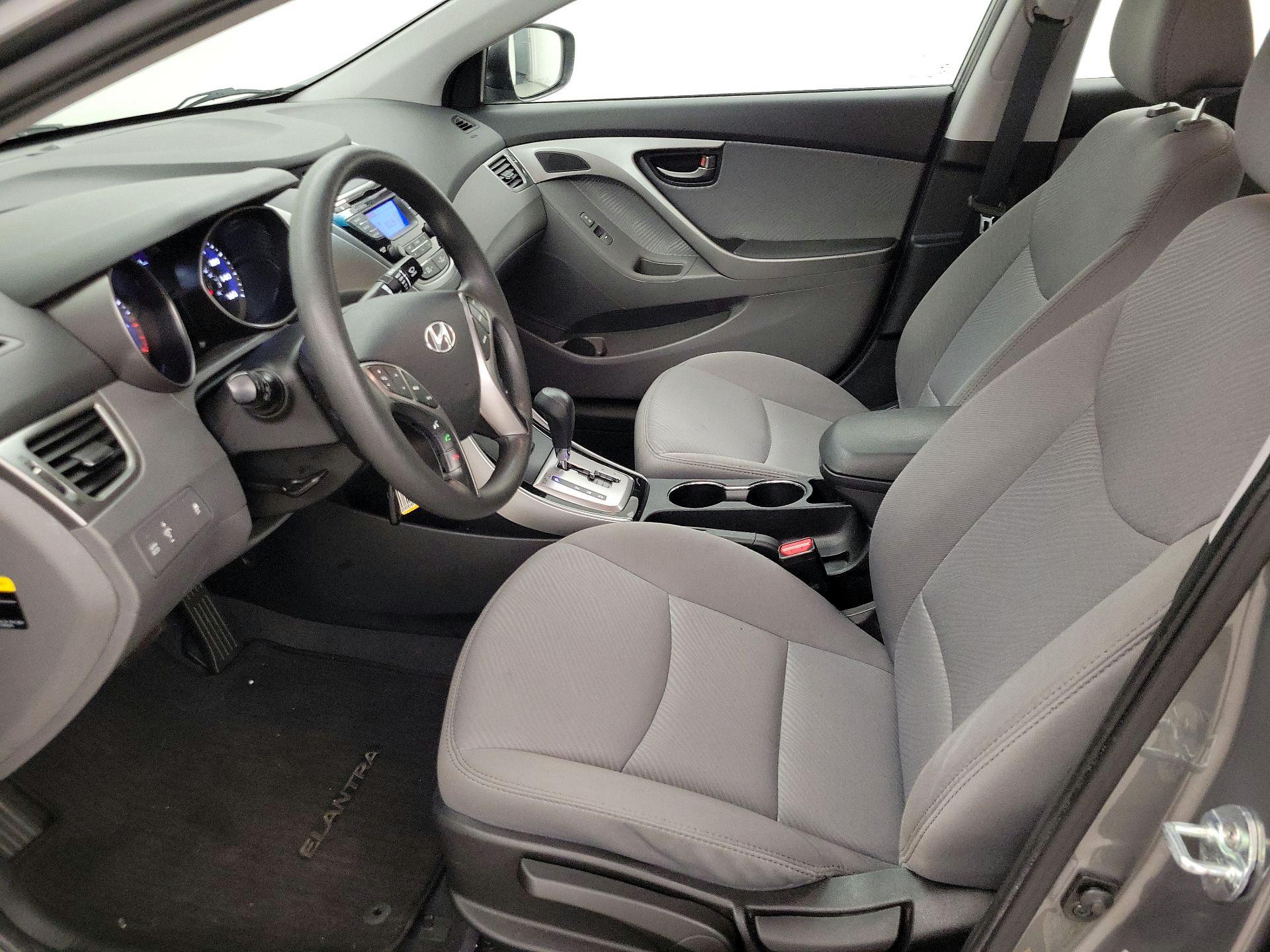 Thumbnail: 2013 Hyundai Elantra - 11