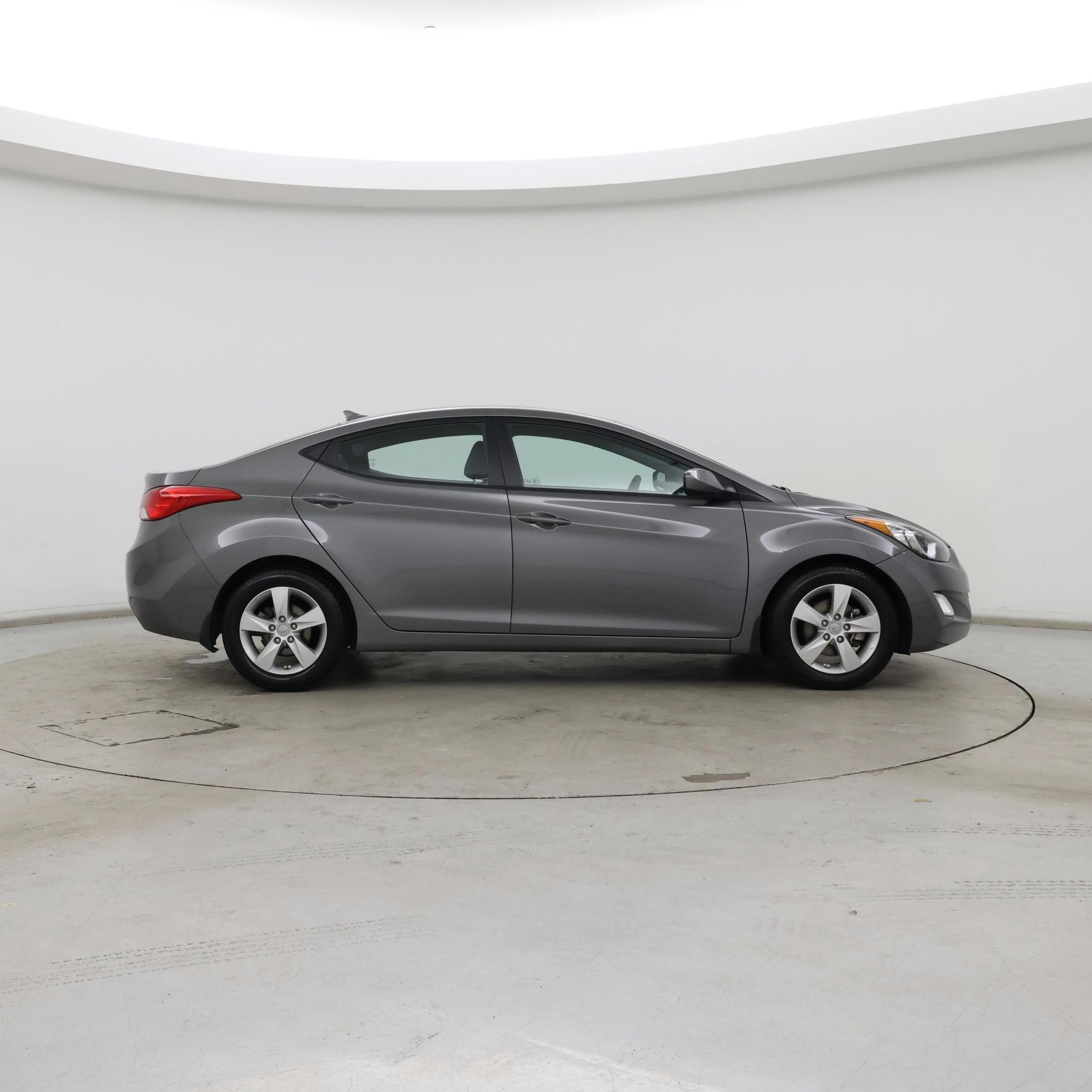 Thumbnail: 2013 Hyundai Elantra - 7