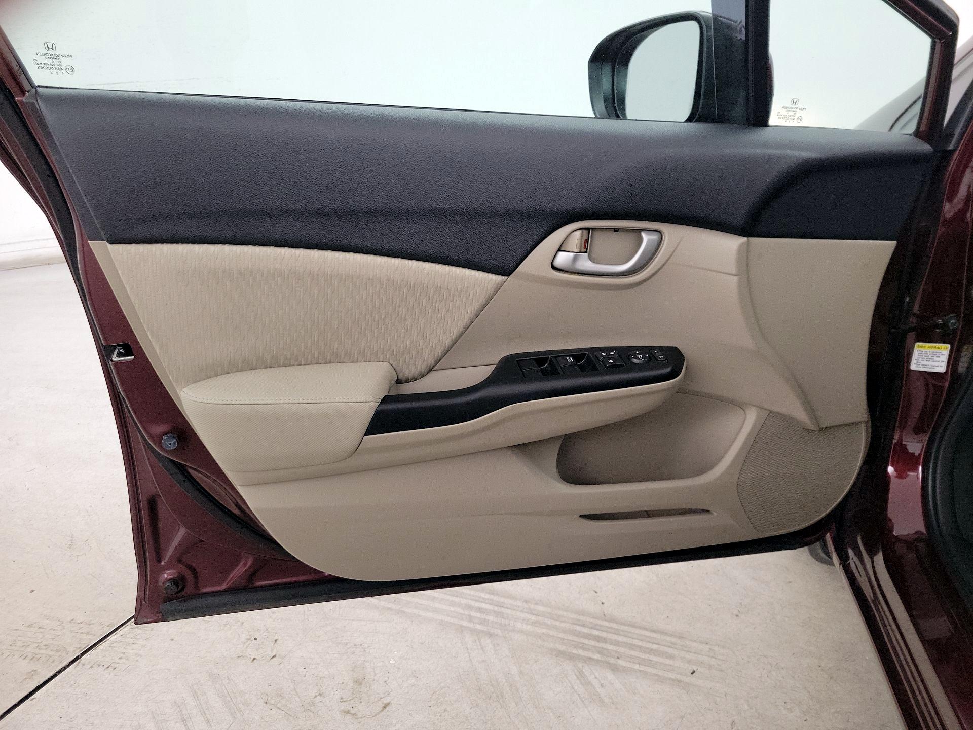 Thumbnail: 2015 Honda Civic - 12