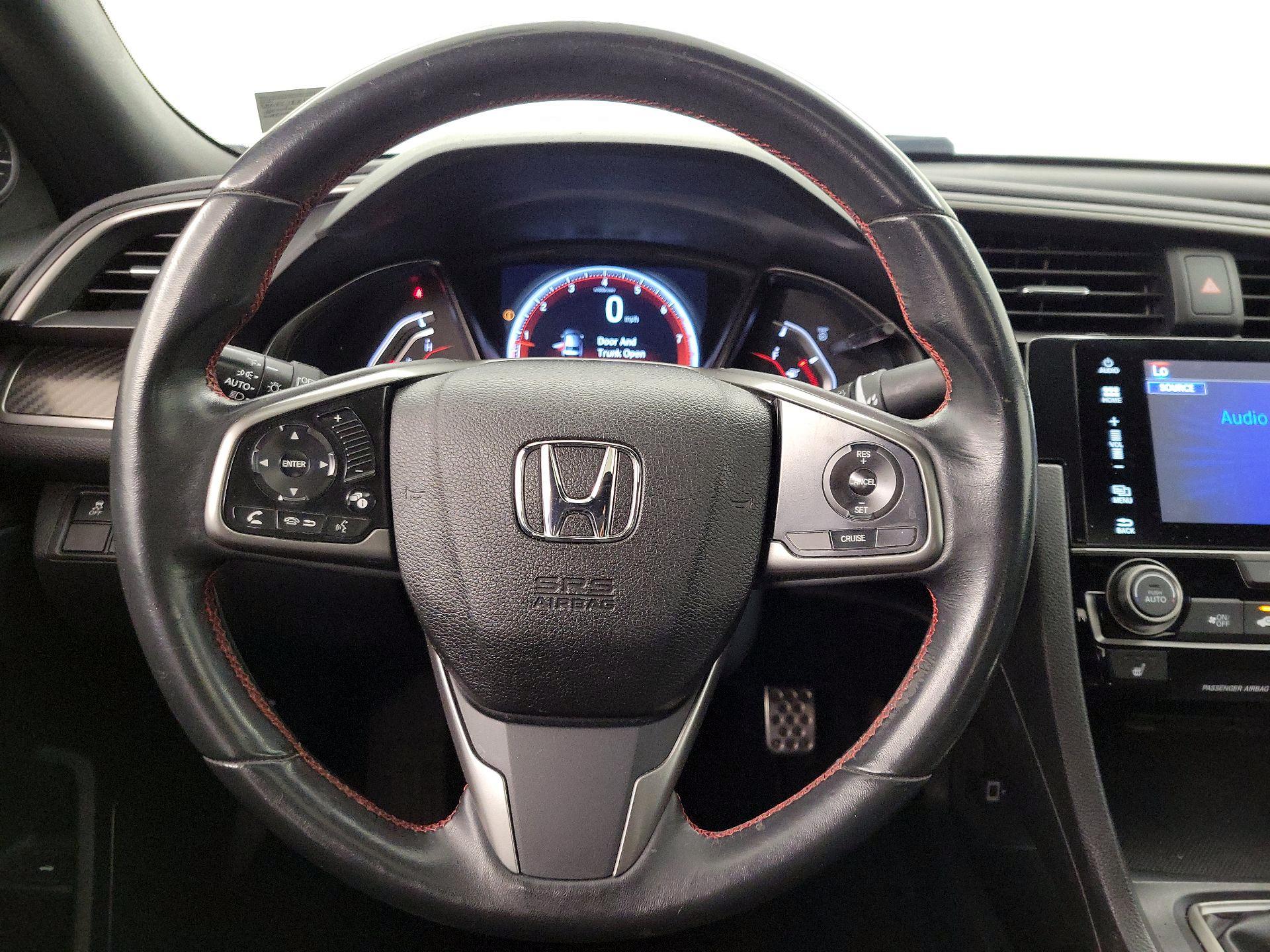 Thumbnail: 2017 Honda Civic - 10
