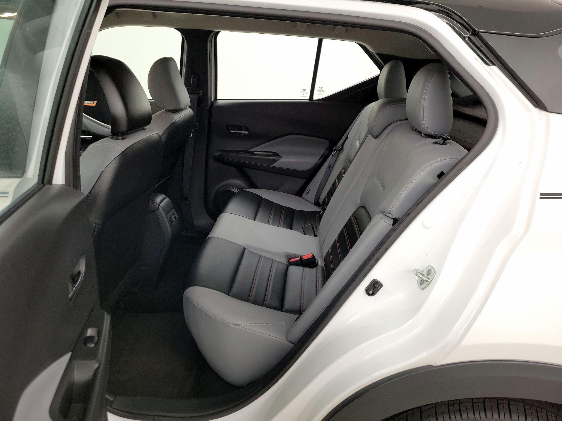 Thumbnail: 2023 Nissan Kicks - 19
