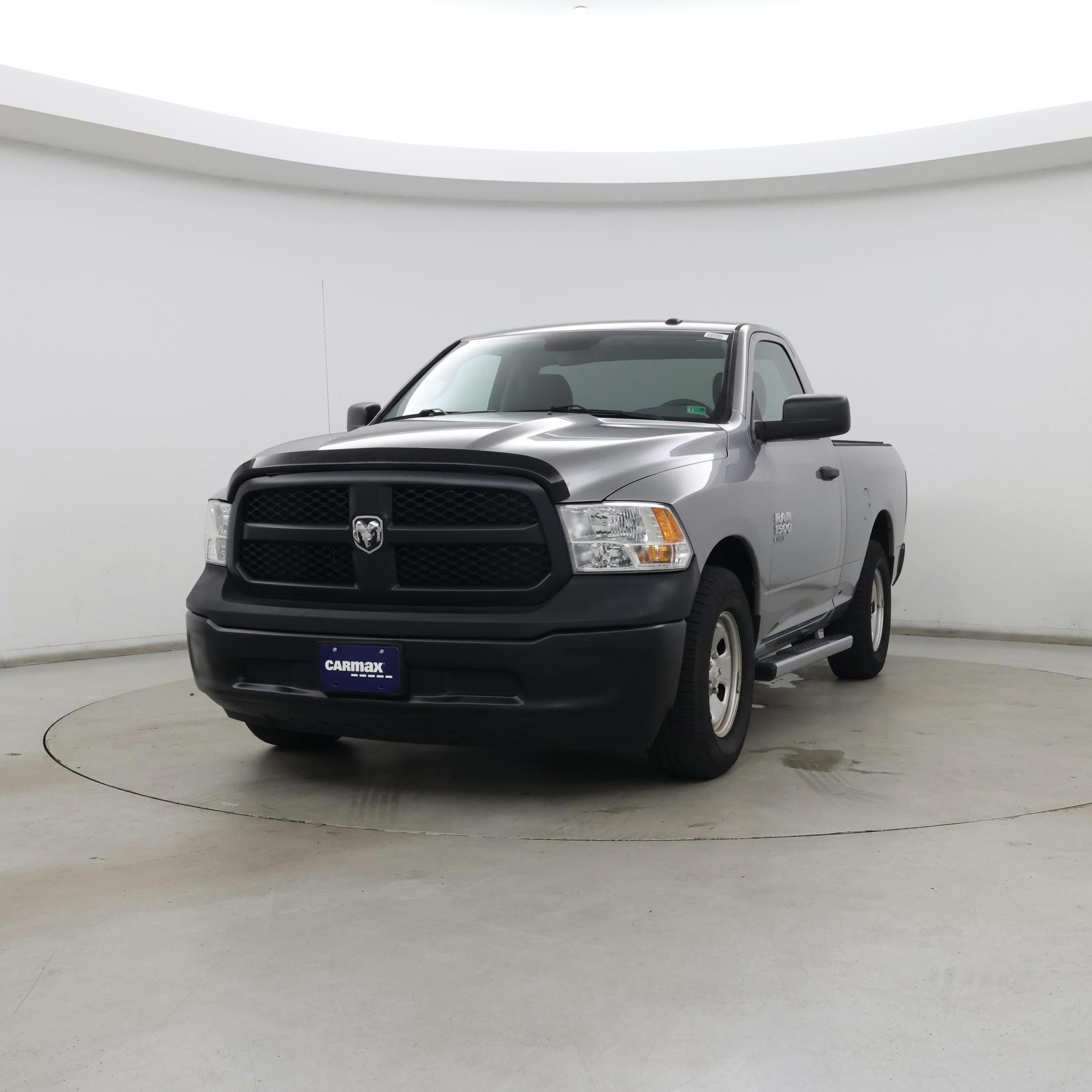 Thumbnail: 2020 RAM 1500 Classic - 4