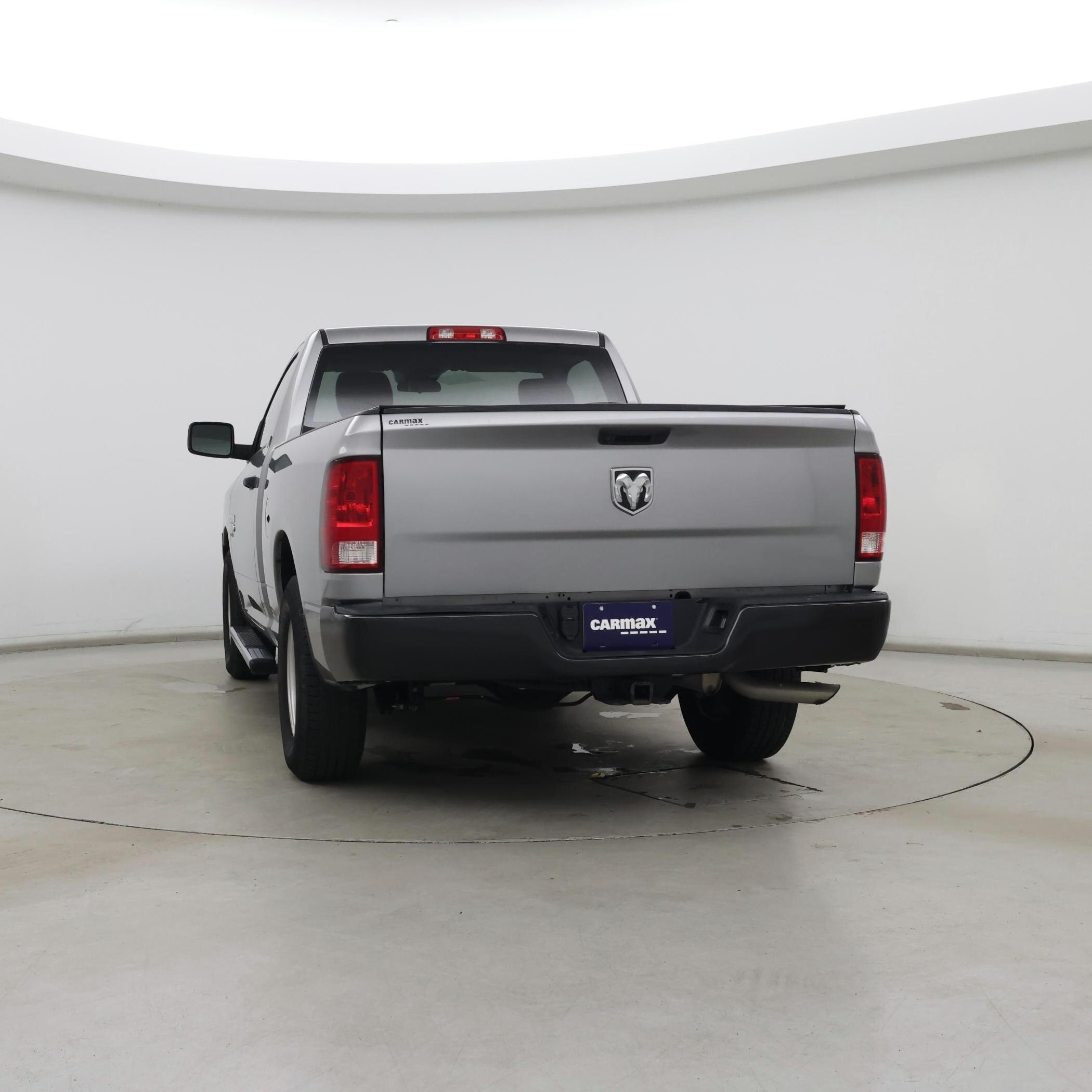 Thumbnail: 2020 RAM 1500 Classic - 6