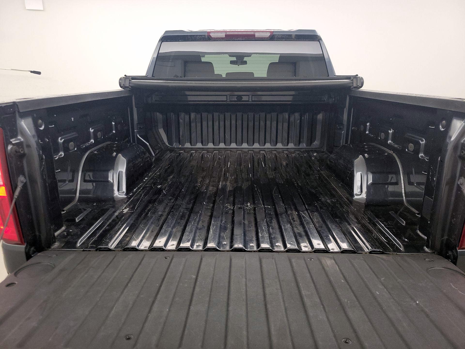 Thumbnail: 2022 Chevrolet Silverado 1500 - 20
