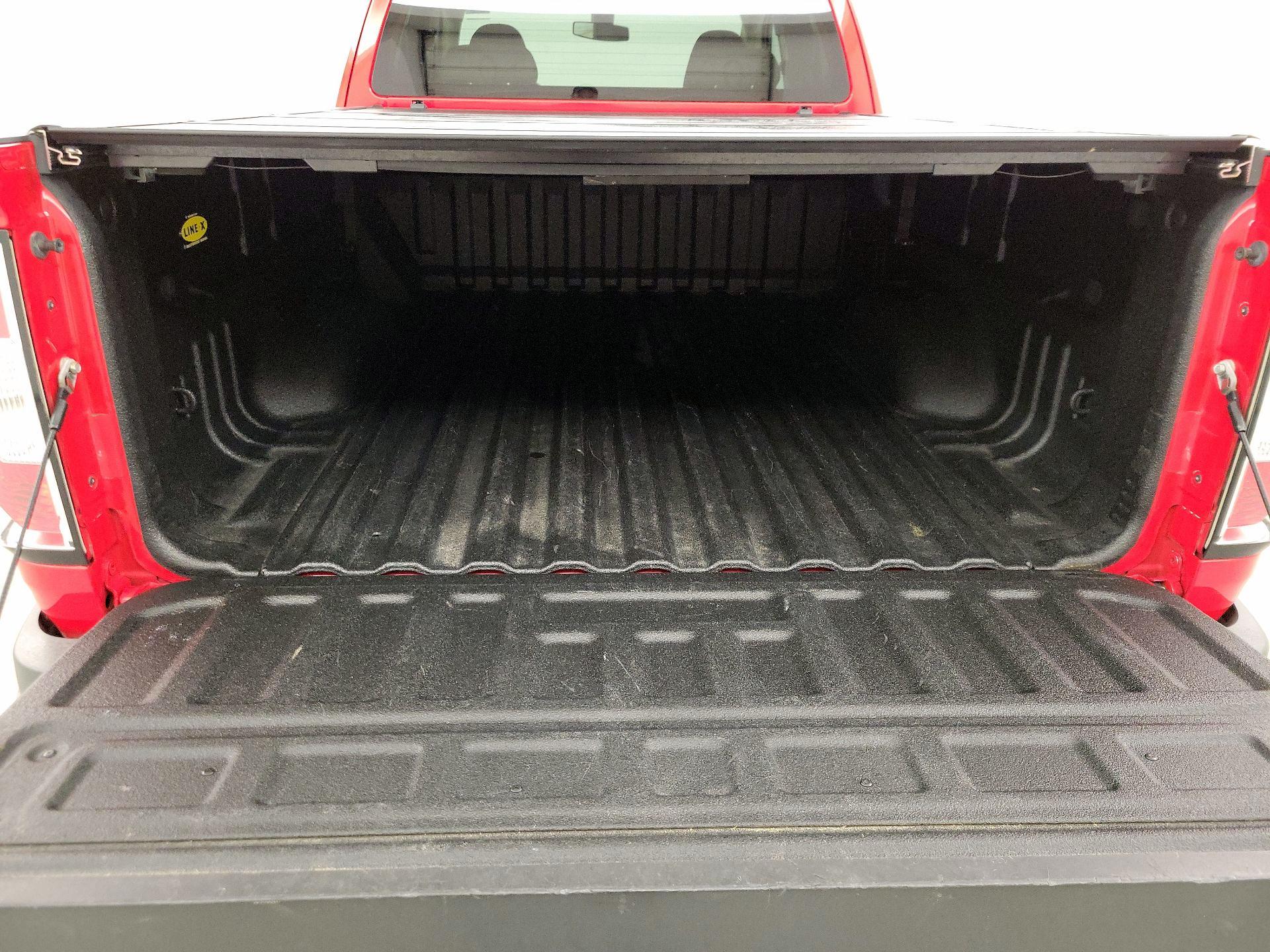 Thumbnail: 2016 GMC Canyon - 20