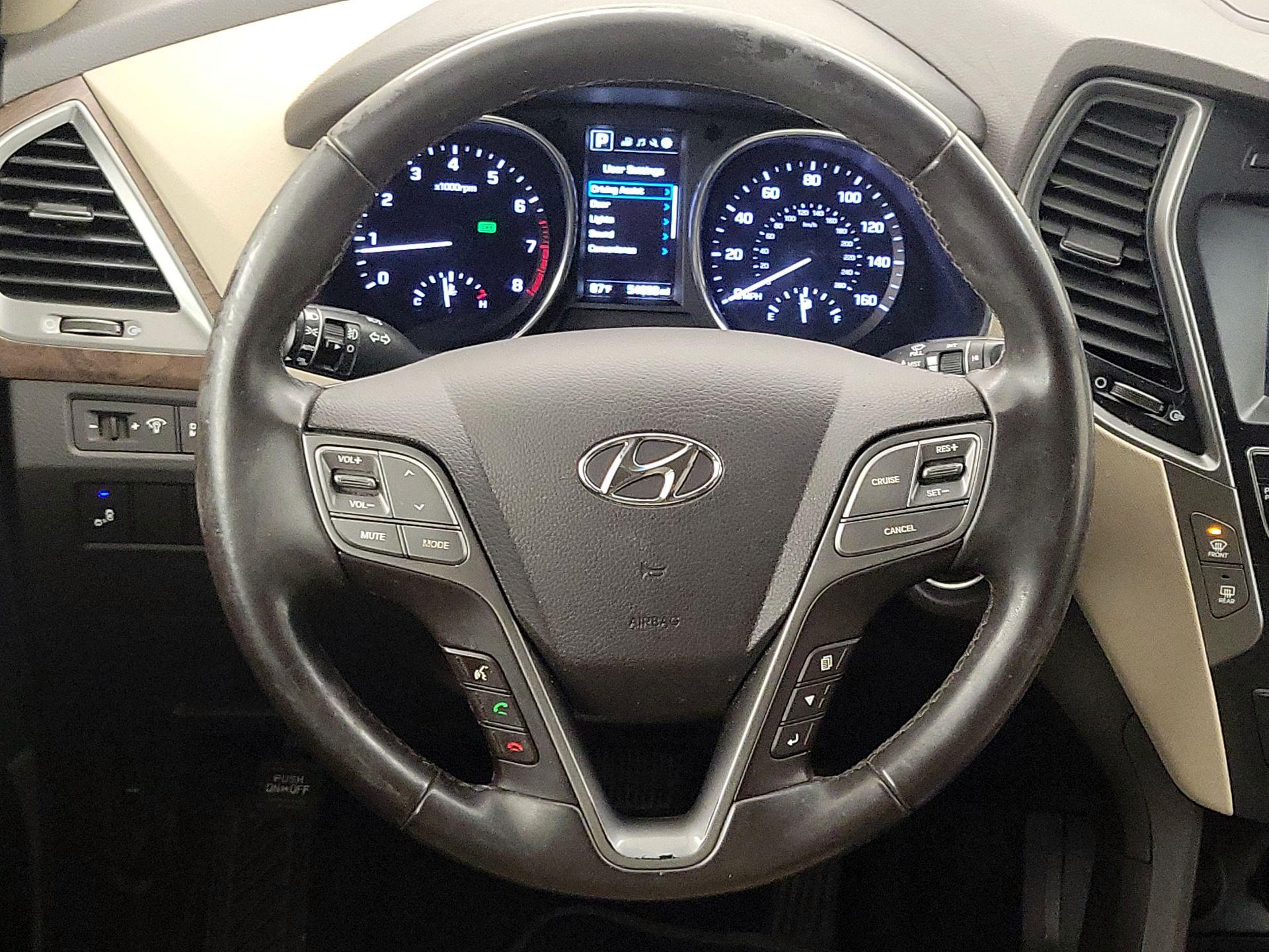 Thumbnail: 2018 Hyundai Santa Fe - 10