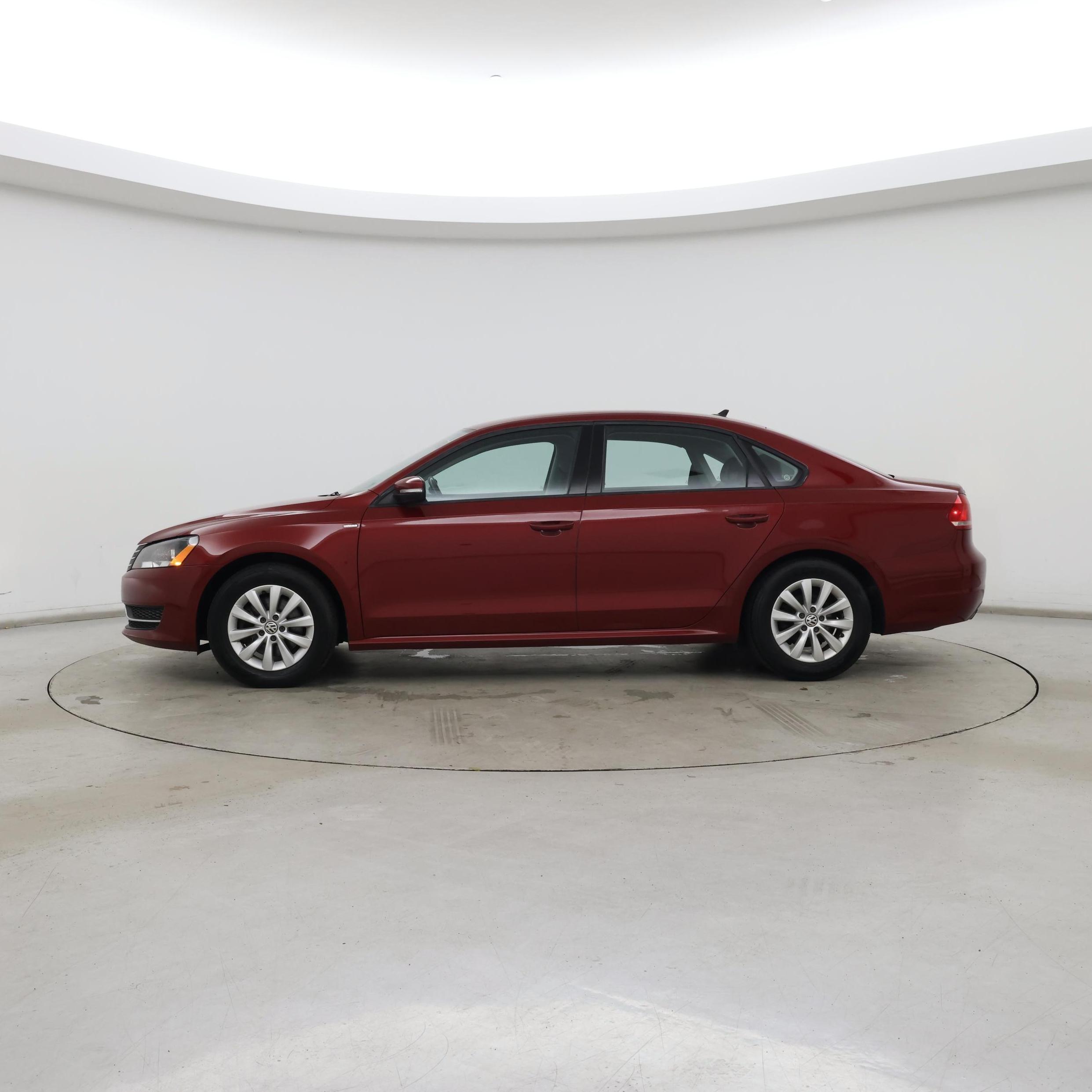 Thumbnail: 2015 Volkswagen Passat - 3