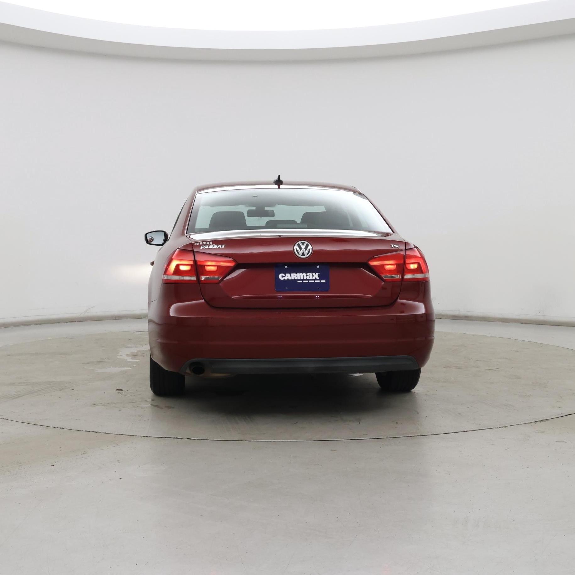 Thumbnail: 2015 Volkswagen Passat - 6