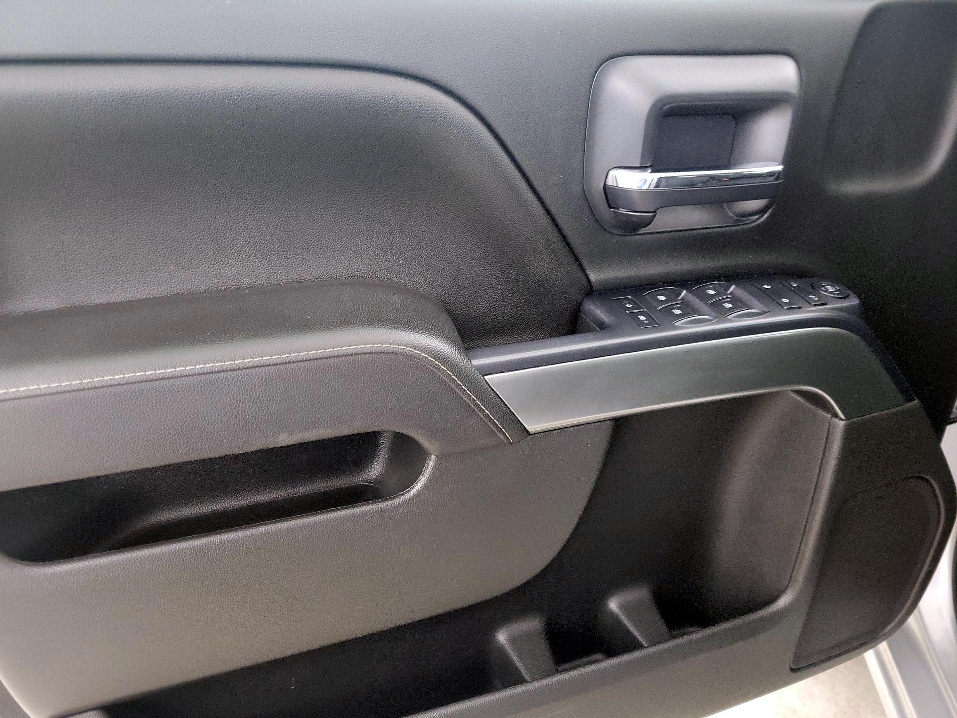 Thumbnail: 2015 Chevrolet Silverado 1500 - 12