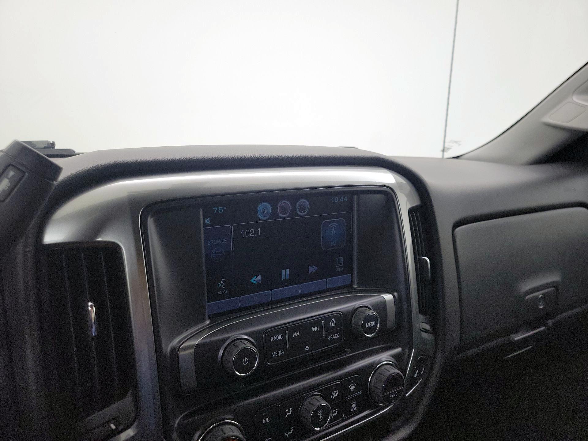 Thumbnail: 2015 Chevrolet Silverado 1500 - 15