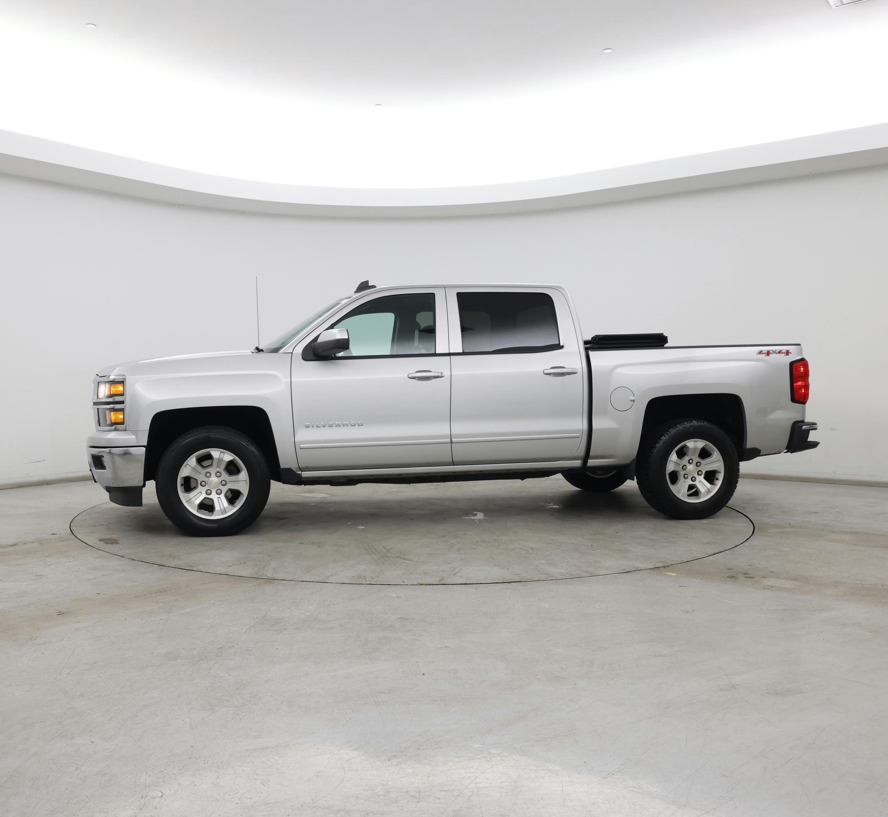 Thumbnail: 2015 Chevrolet Silverado 1500 - 3