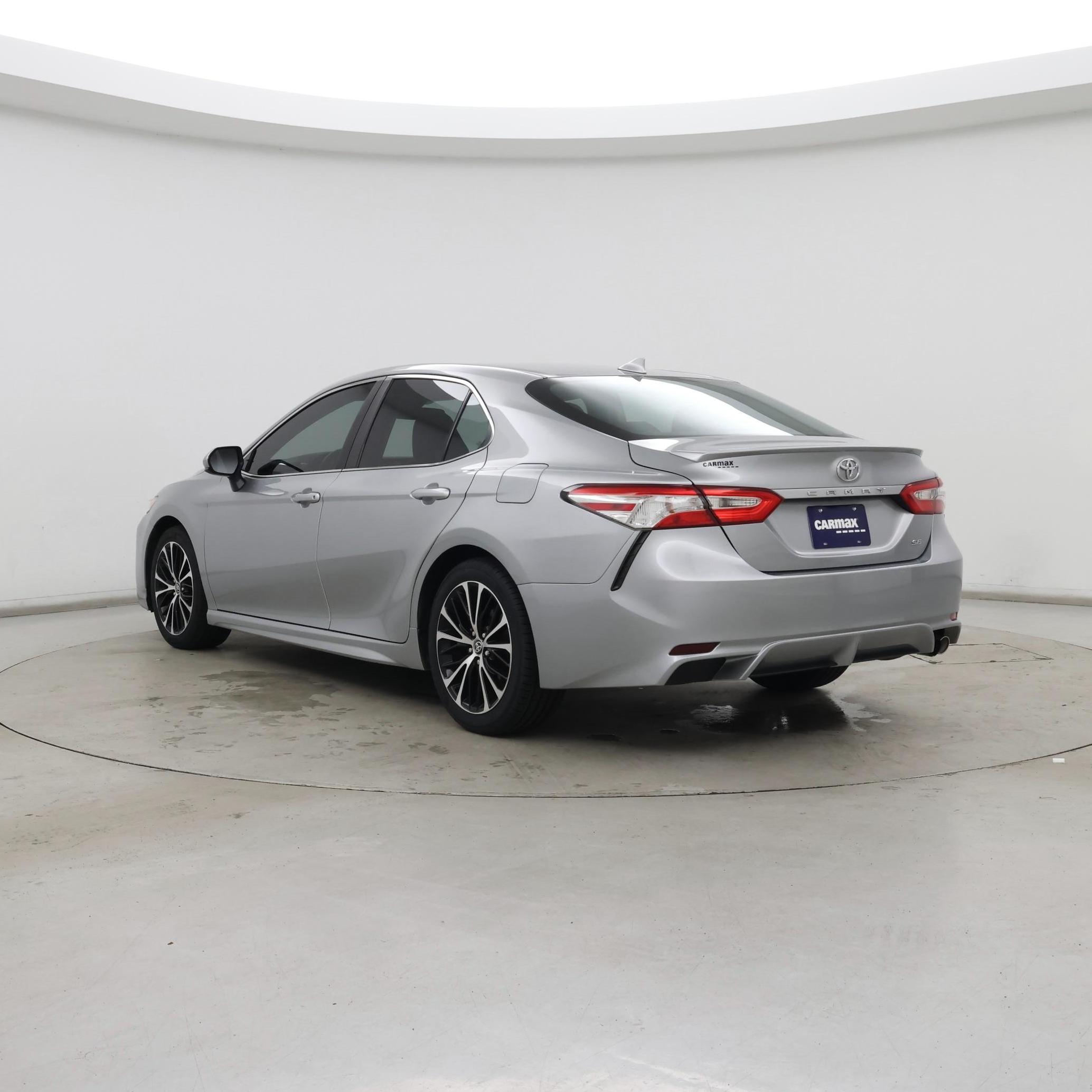 Thumbnail: 2020 Toyota Camry - 2