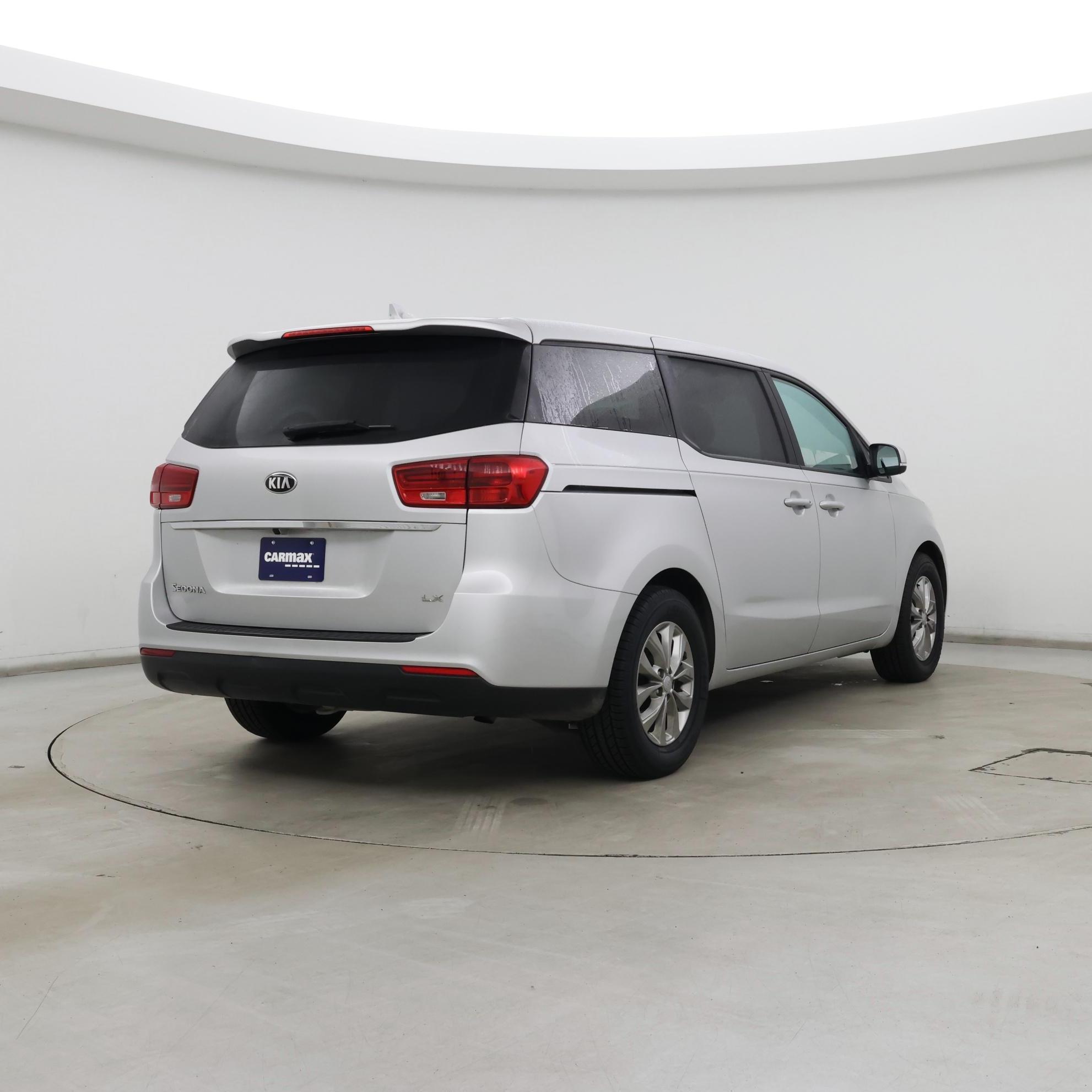 Thumbnail: 2021 Kia Sedona - 8