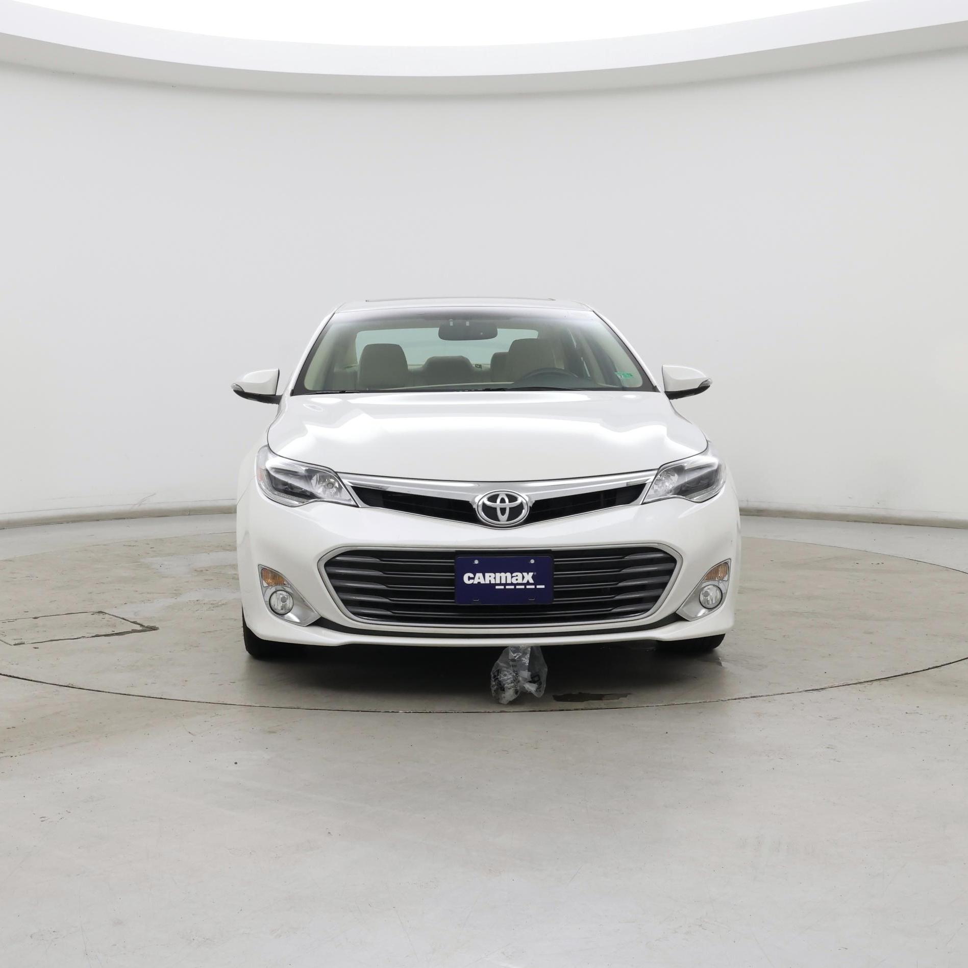 Thumbnail: 2015 Toyota Avalon - 5