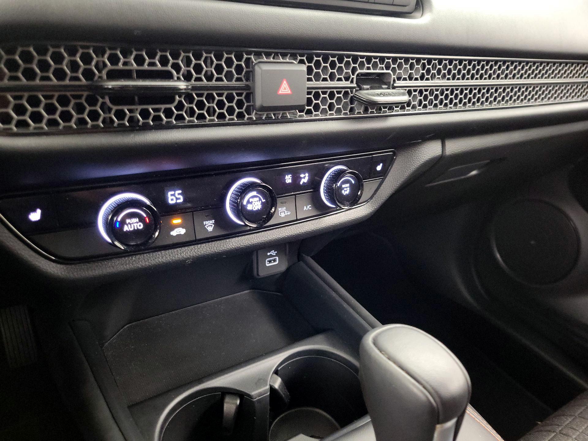 Thumbnail: 2024 Honda HR-V - 16