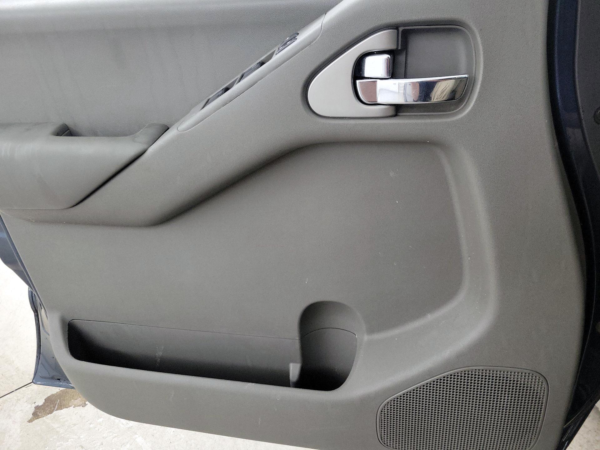 Thumbnail: 2014 Nissan Frontier - 12